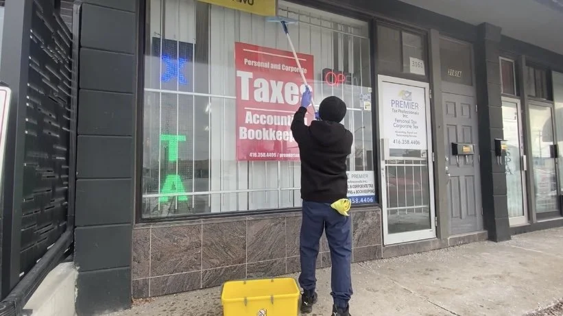 Window cleaning pic.PNG