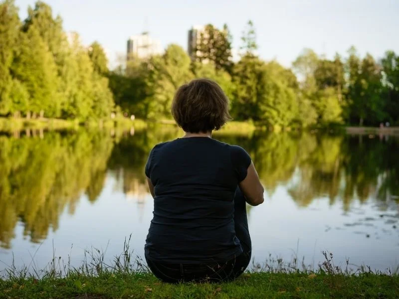 Psilocybin for grief: Navigating loss in a regulated setting