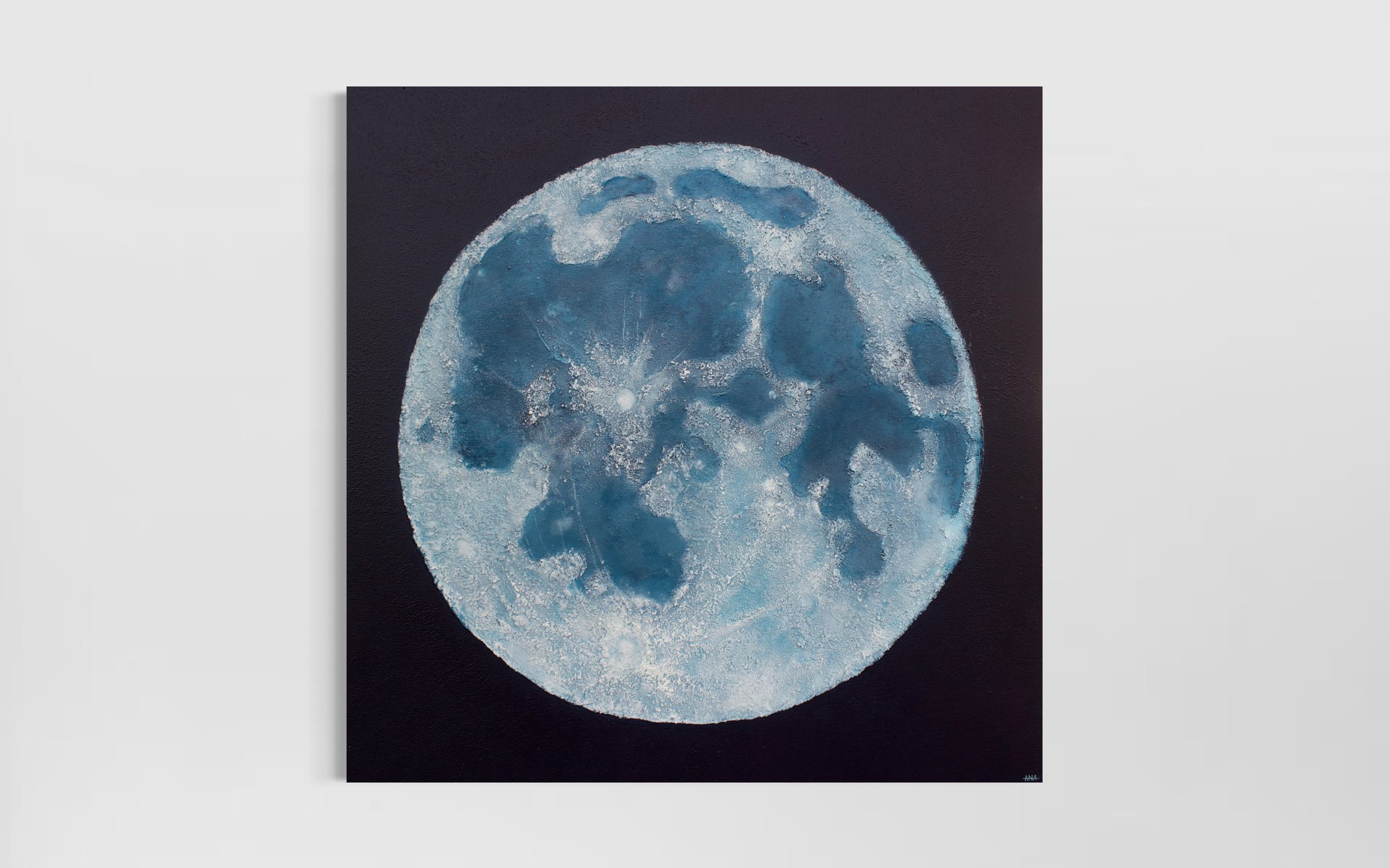 Luna_W.jpeg