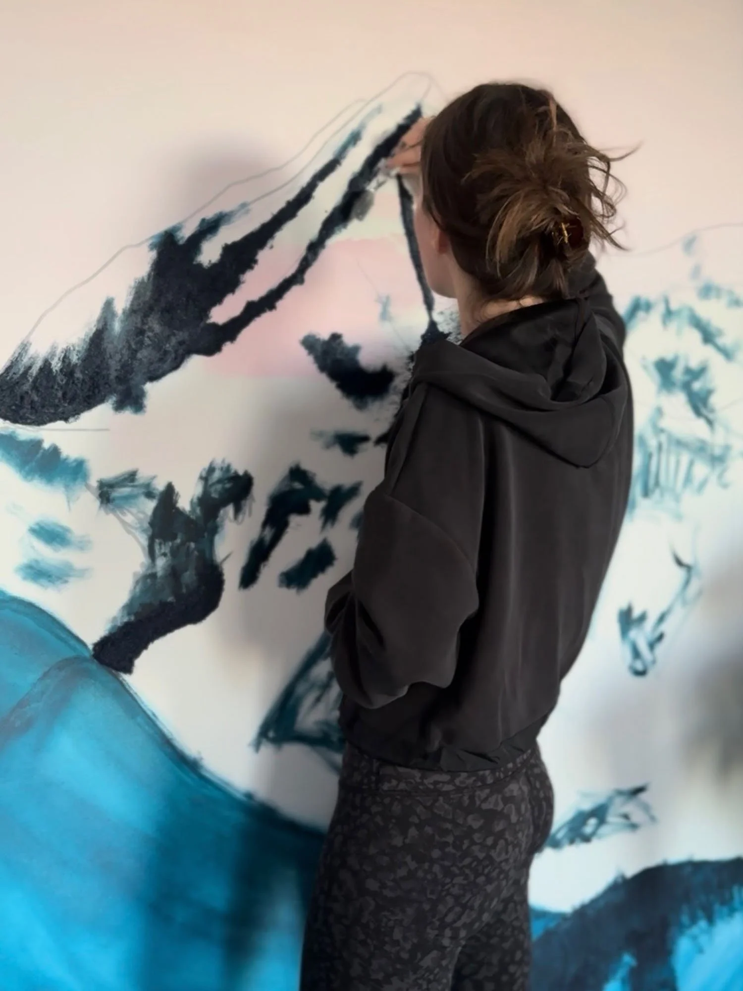 anastasia-gangaev-artist-reveal-the-peak-painting.jpg