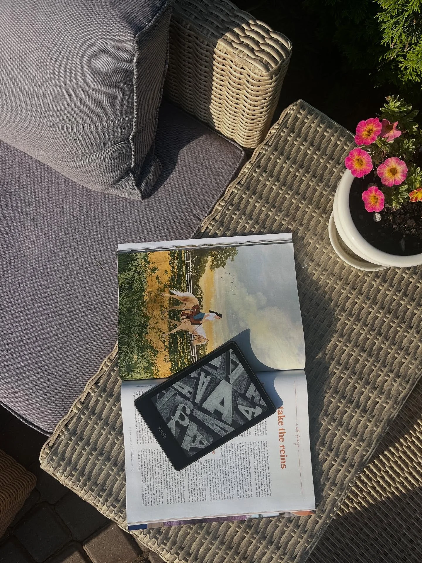 My favorite part of summer? The quiet pauses tucked between the busy. The slower mornings, the golden hour light, the rare nights with nothing on the calendar.

I find myself craving the spaces at home that help me lean into that slower pace, like th