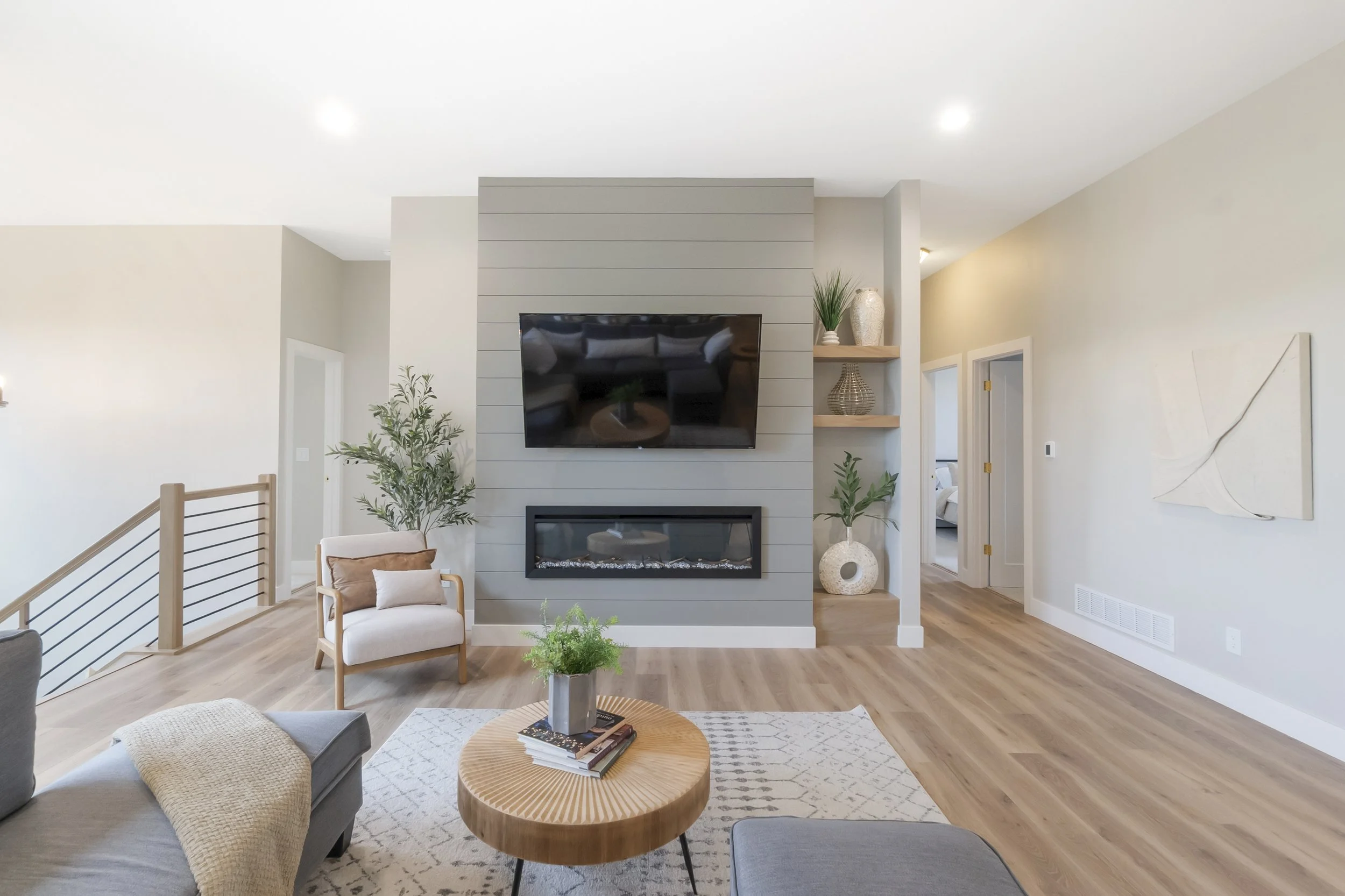 4-print-4029 Broomfield Dr_Edits (4 of 13).jpg