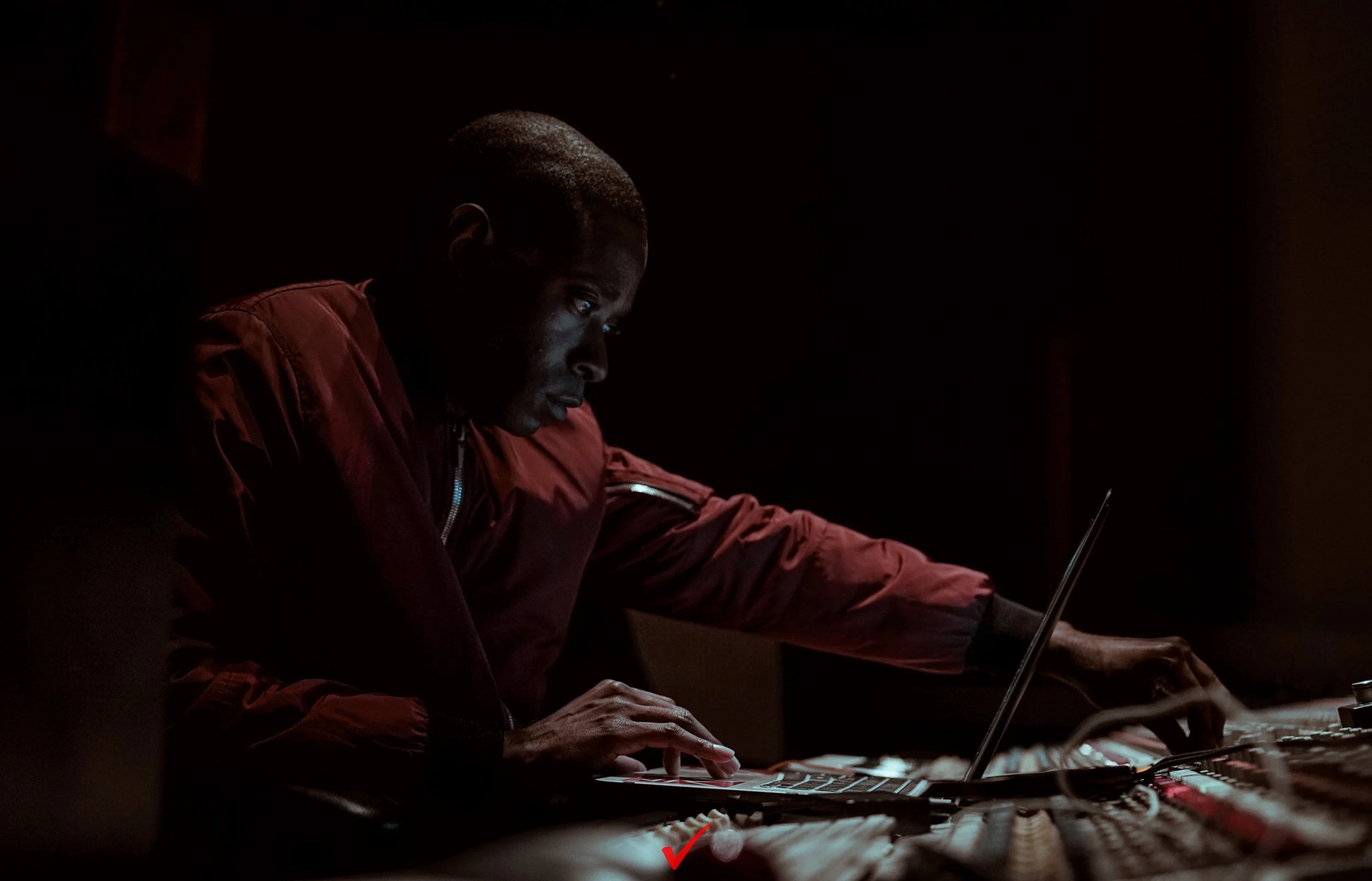 60-Minute Step-by-Step Hands on Instruction