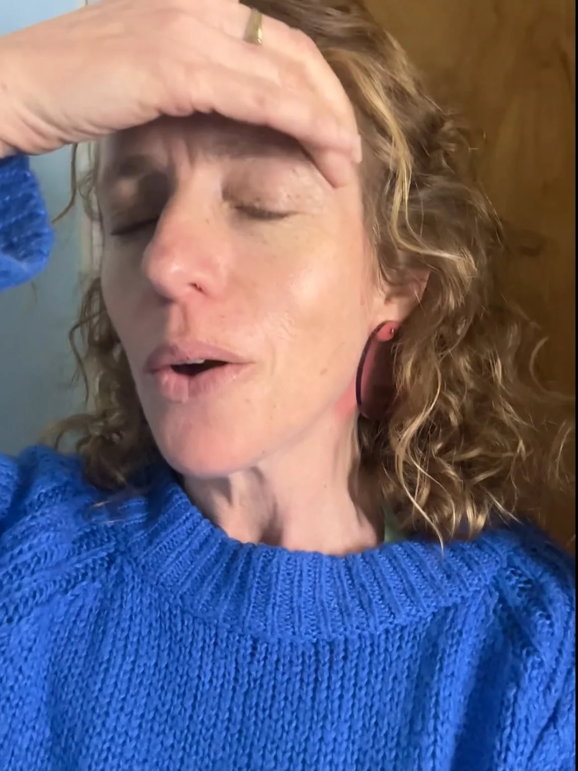 March is always a freaking doozy for me. In like a lion, and then just a lion the whole way through. 

1. Me 
2. Visiting Pittsburgh- My youngest giving my oldest a piggyback for the first time
3. Stars made of baking soda - cleaning an entire spille