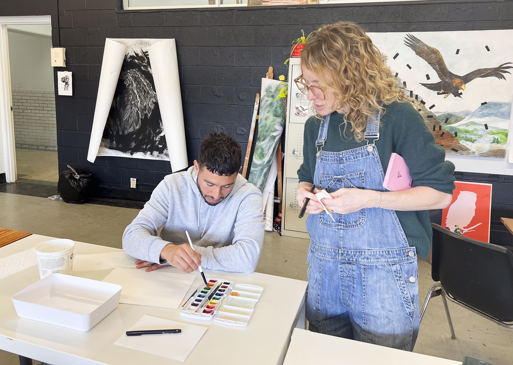 What Is Art Coaching, and What Does a Creative Guide Actually Do?