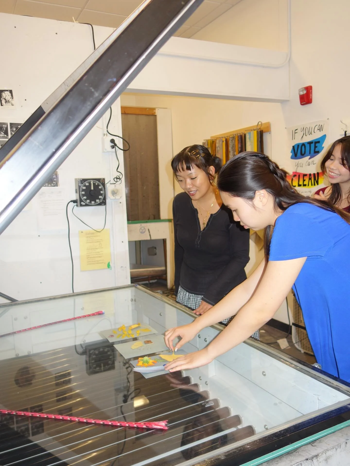 Thank you to everyone who came to our Cyanotype workshop!!!💙🦋🌀🧵

We were so happy to see everyone embrace their creative side and make amazing prints together!

If you couldn&rsquo;t make it don&rsquo;t worry there are big things coming 👀 So kee