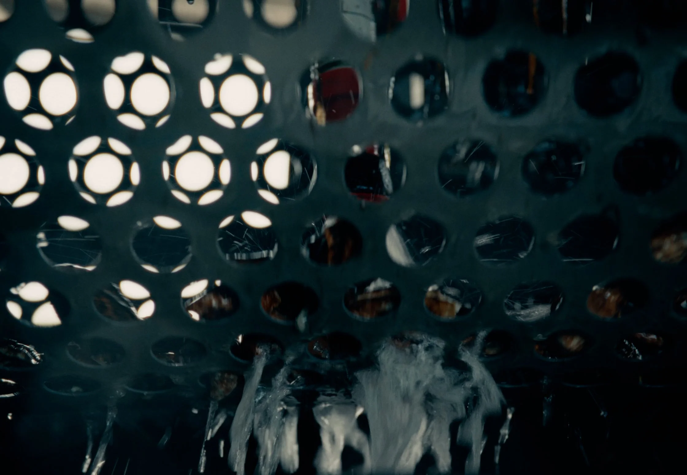 1 - EP 2 Moment 2.00_14_41_11.Still021.jpg