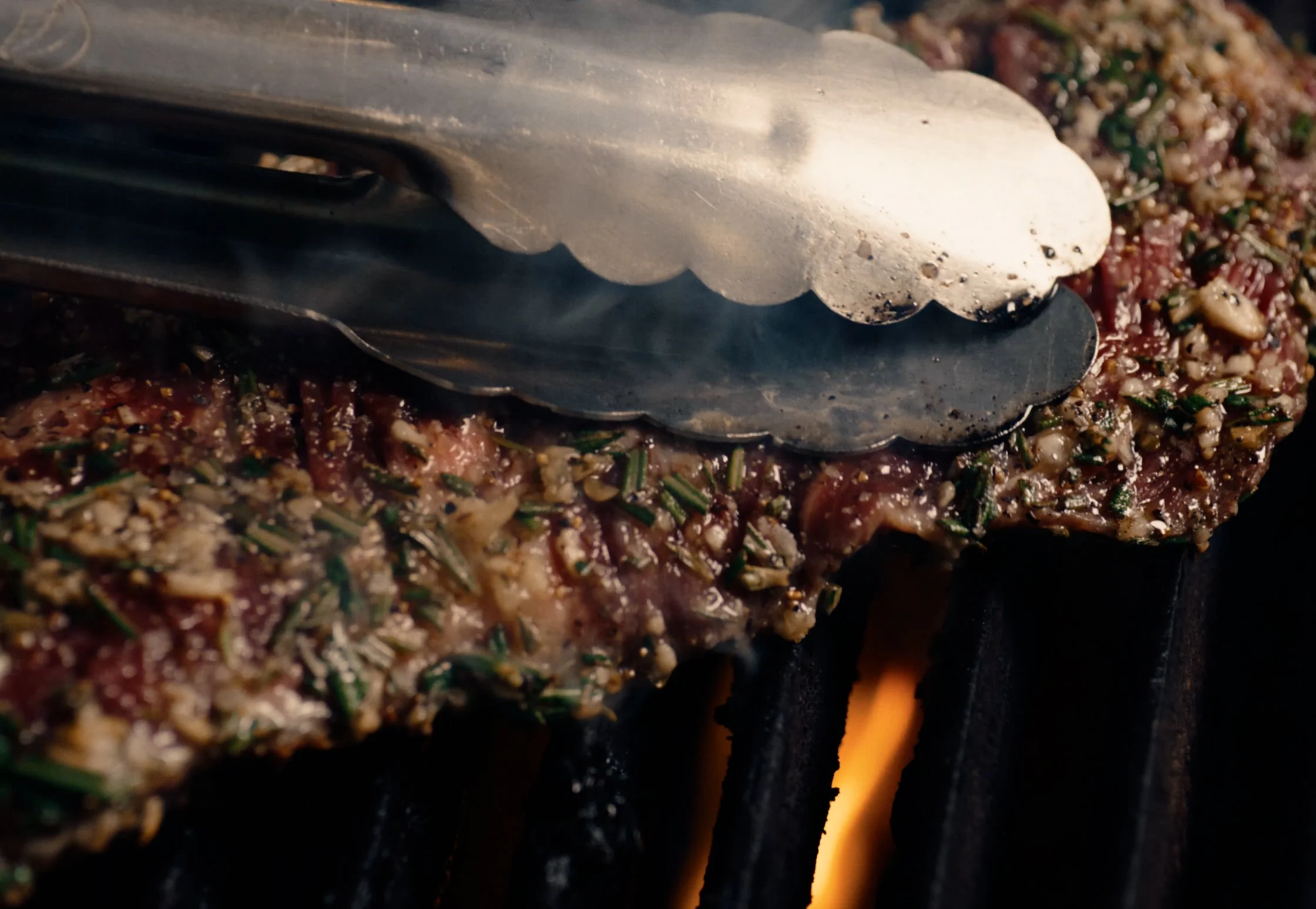 1 - EP 2 Moment 2.00_17_51_17.Still128.jpg