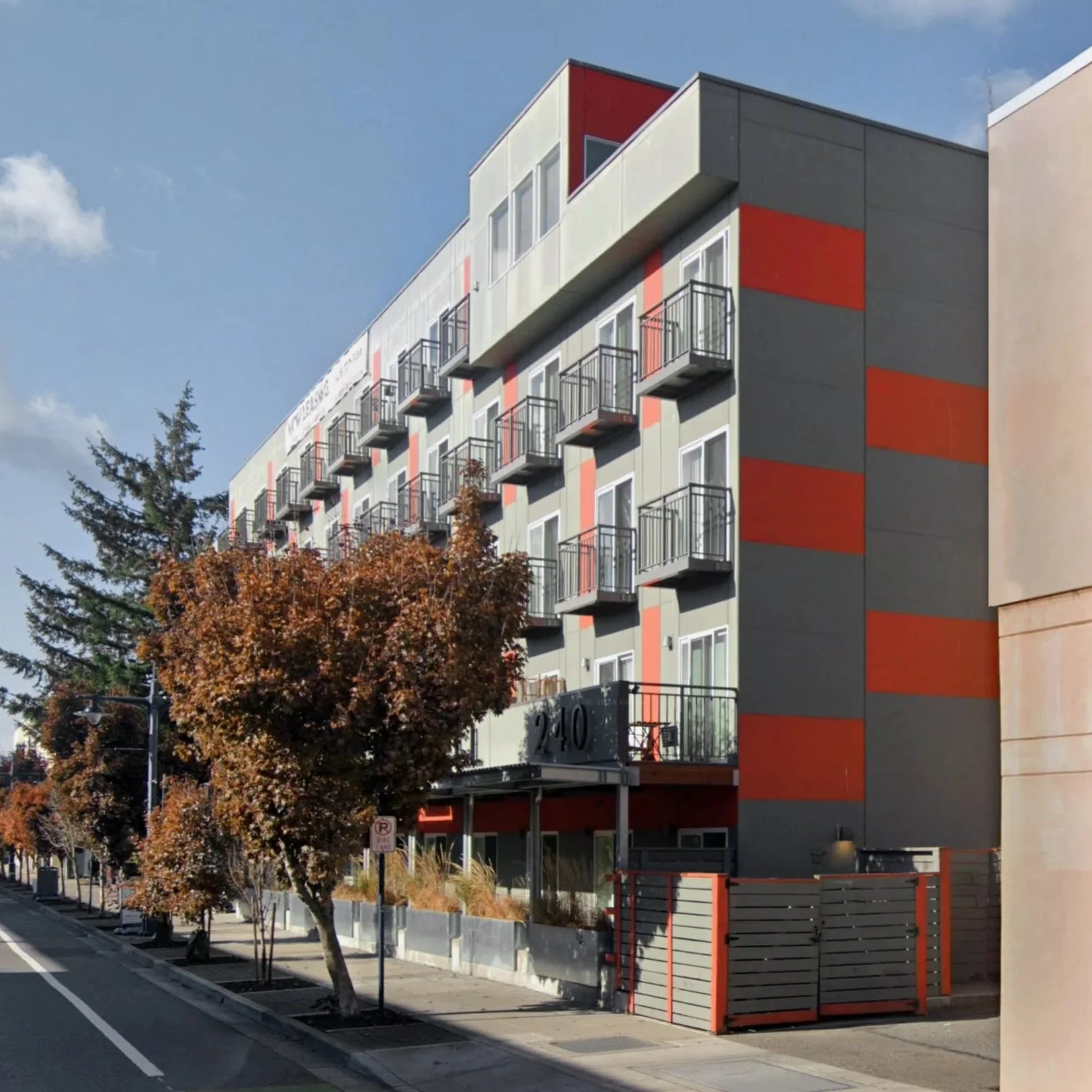 BREMERTON HOUSING  Modular, Living, Built Work 