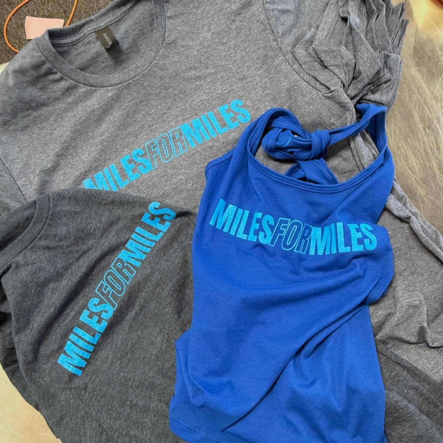 Lived making are shirts for the inaugural Miles For Miles race here in Kansas City! Thanks for the trust ✨ #kansascity #milesformiles #screenprinting #shoplocalkc #nonprofit