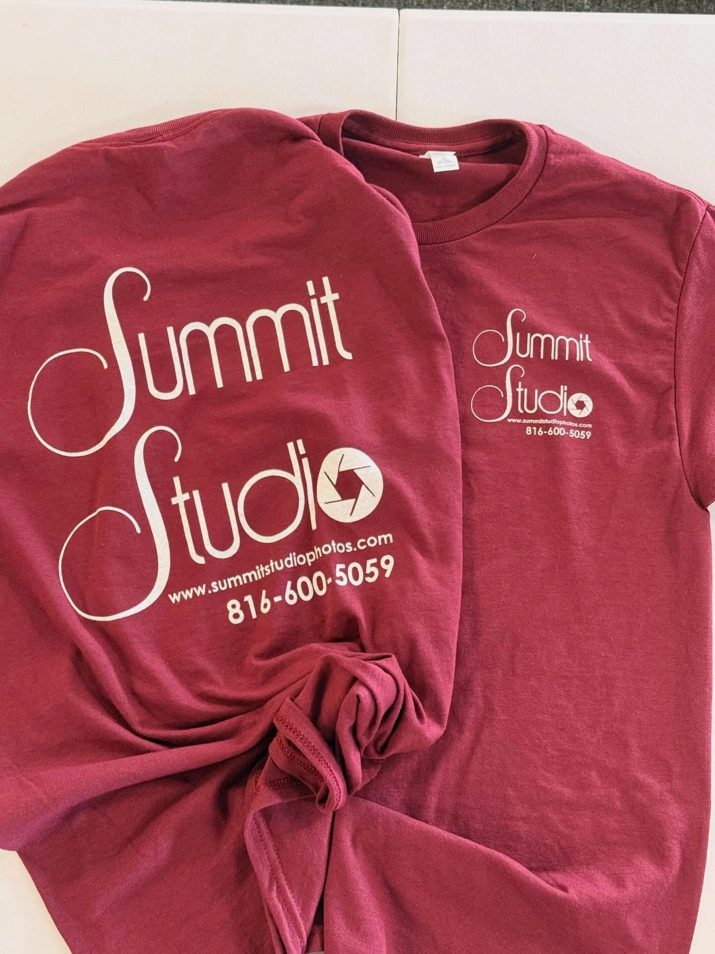Was grateful a fellow photographer reached out for me to print their shirts! Love helping the community grow their businesses. Thanks for the trust! @summitstudio2017 #screenprinting #kansascity #shoplocalkc