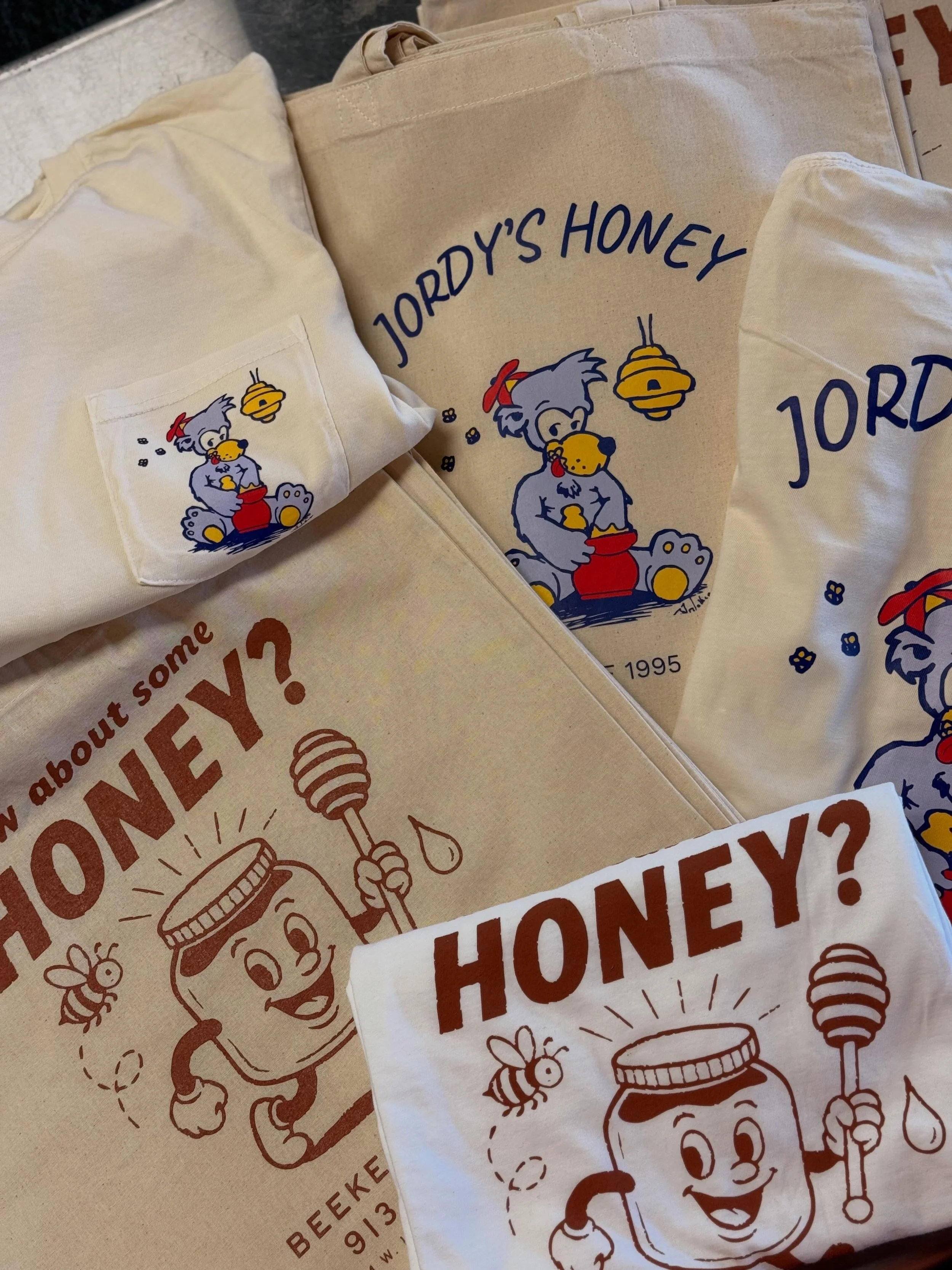 🍯🍯🍯 honey, please!! Loved creating new swag for @beekeepersdotcom Thanks for the trust! #screenprinting #kansascity #shoplocalkc #beekeeping #honey