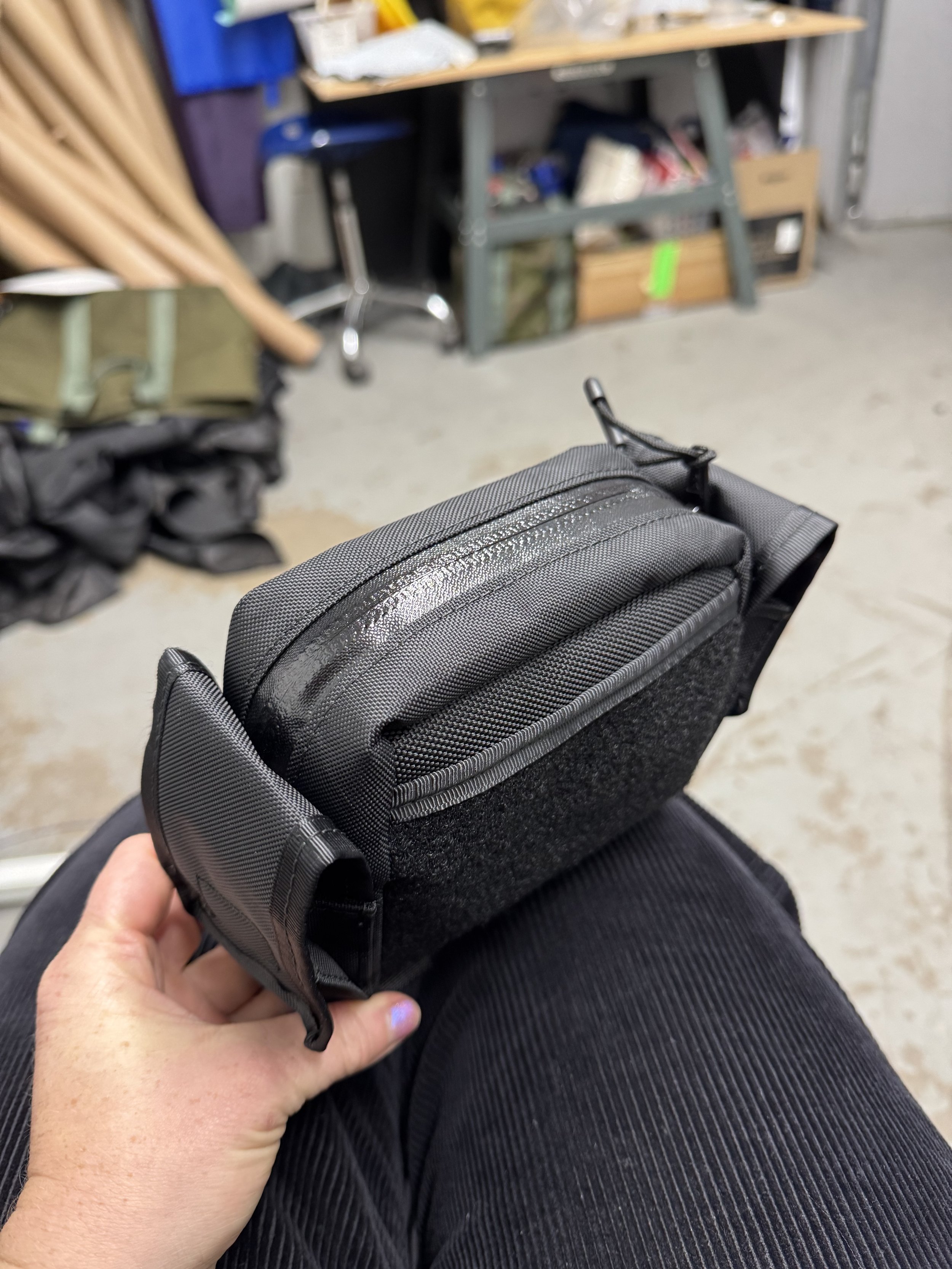 "THE CARLOS" VELCRO POUCH