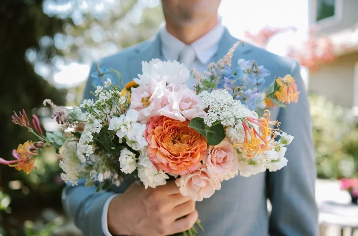 Already chatting with couples for next summer and there are some fun ones in the works! Simply can not wait to see what beauty this year brings!
#flowerfarm #flowerfarmer #flowerfarmerflorist #seattleflorist #weddingflorist #weddingflowers #bridalbou
