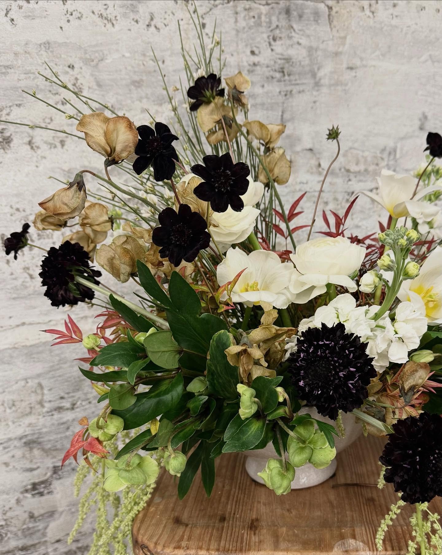 And that&rsquo;s a wrap on weddings for 2025!

What an incredibly fun year filled with lovely couples and gorgeous flowers. It doesn&rsquo;t matter how many weddings I create for I still feel like I learn something new with each one, looking forward 