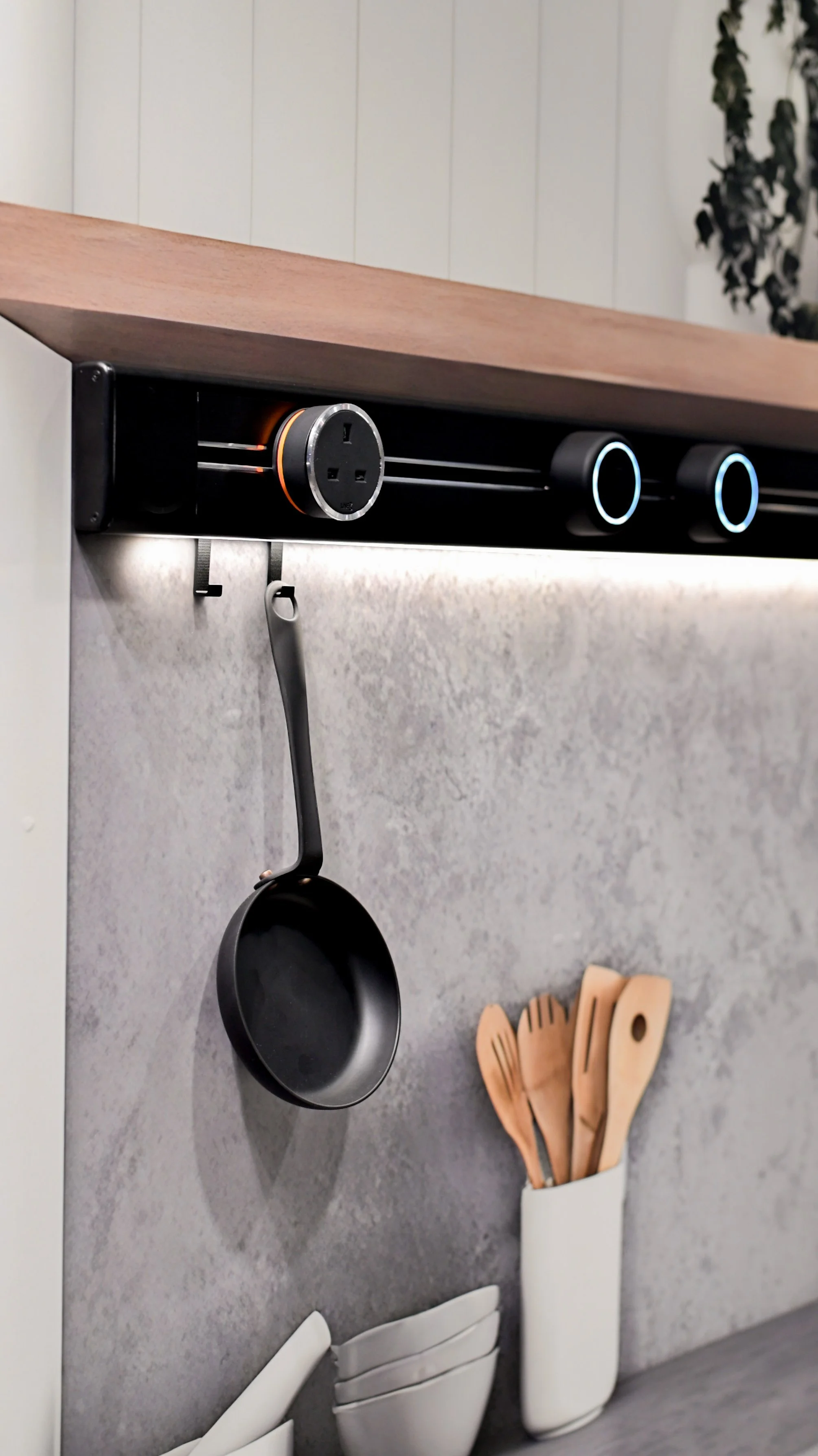 Beyond the Socket : How Modern Power Tracks are Redefining Smart Living