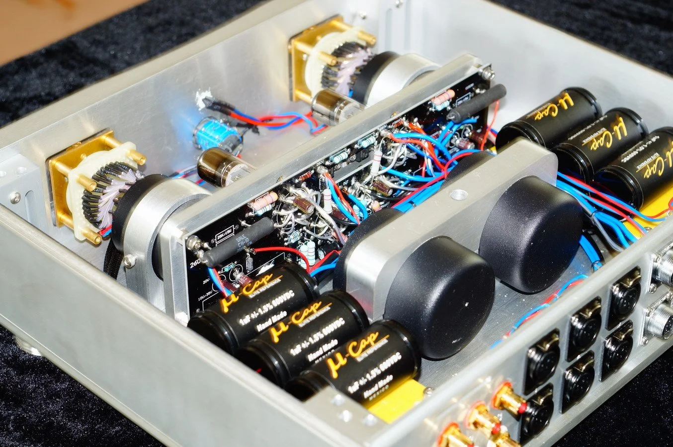 RT-3_inside.jpeg