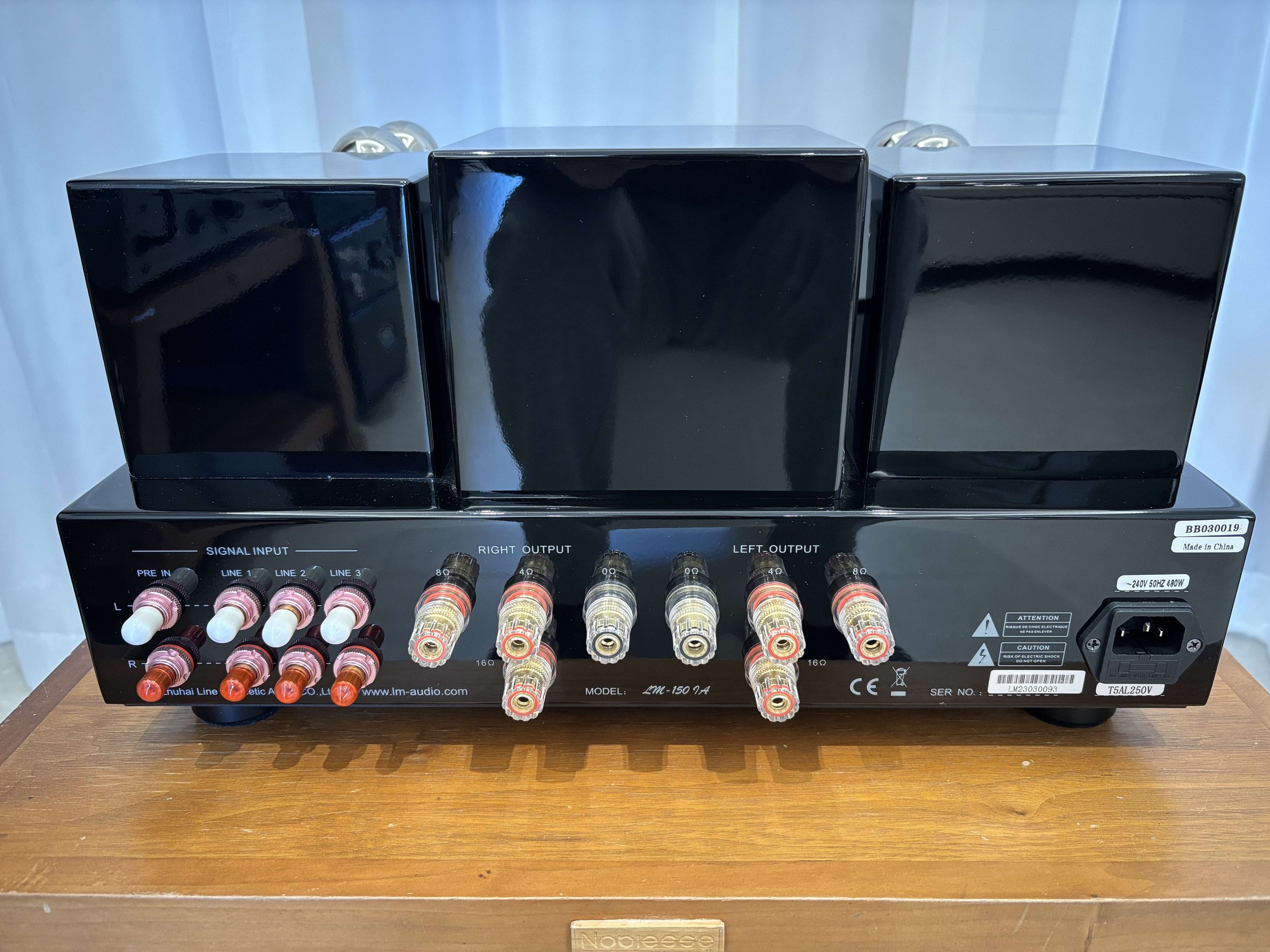 LM-150-Back.jpg