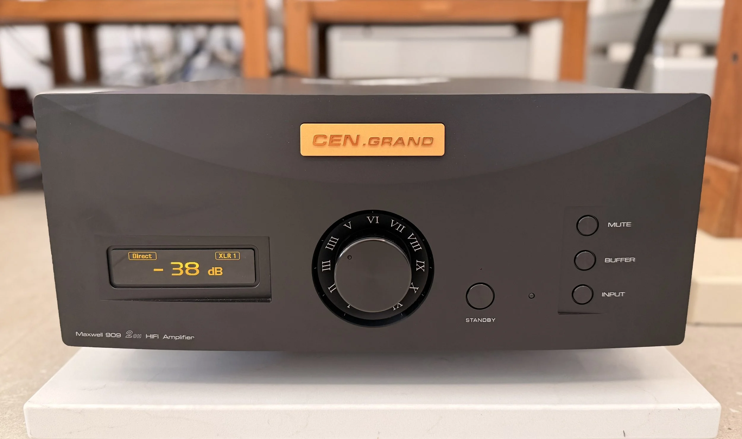 Cen.Grand Maxwell 909 Integrated Amp