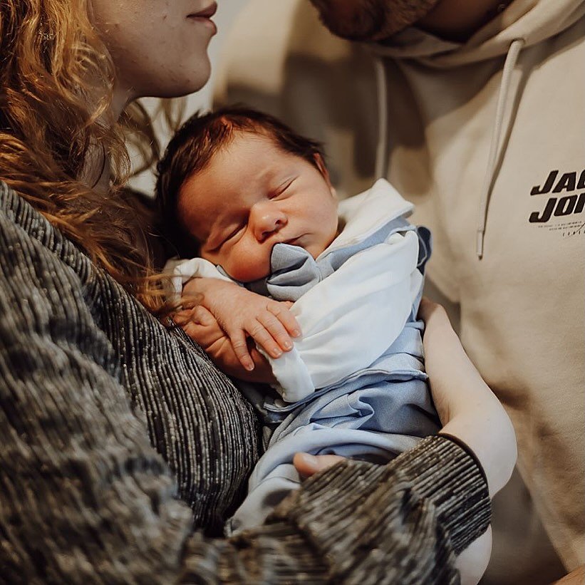 Zo klein. Zo geliefd. Zo compleet. 🤍