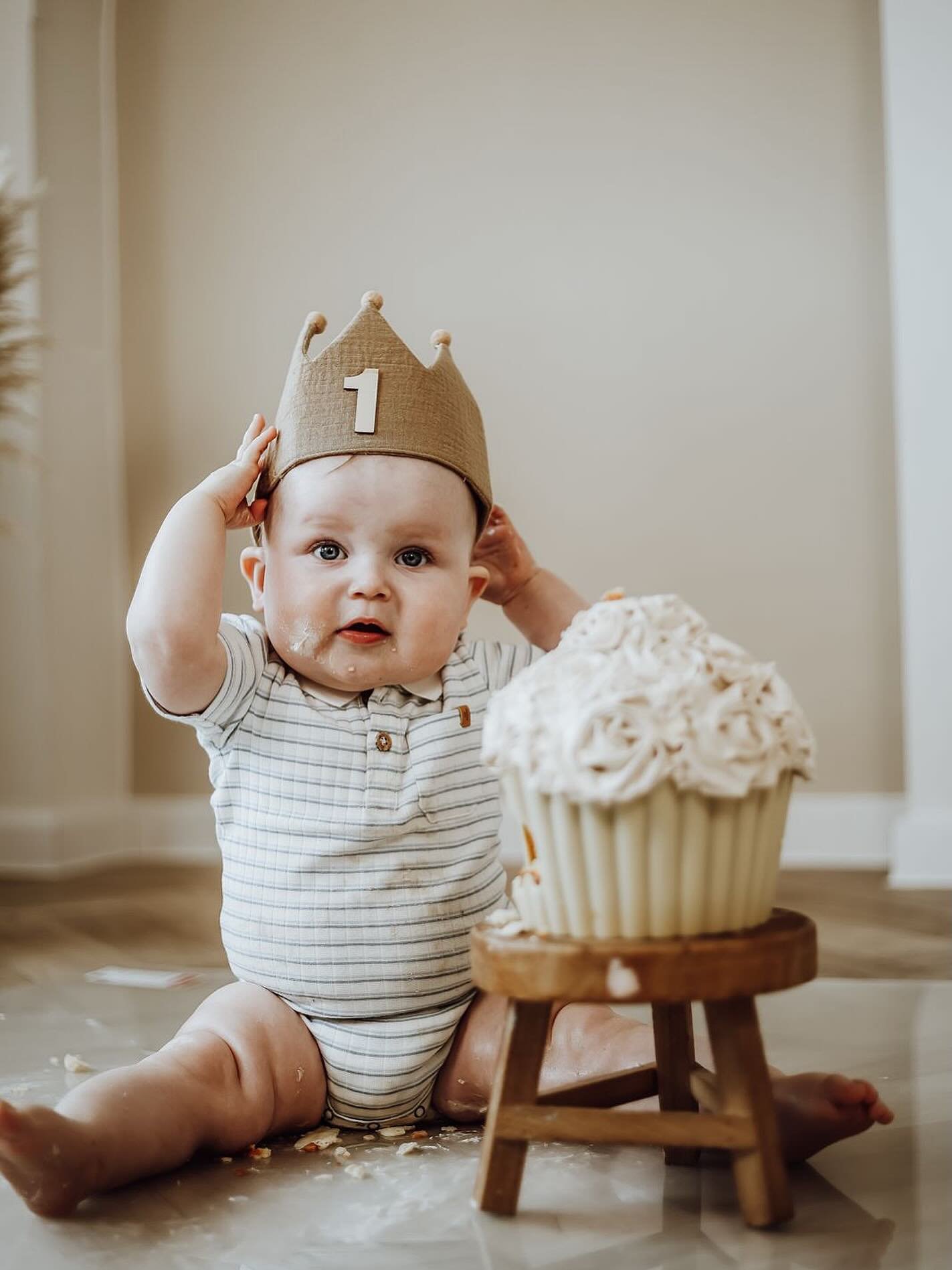 Kleine handjes, grote mijlpalen 🤍 1ste verjaardag
