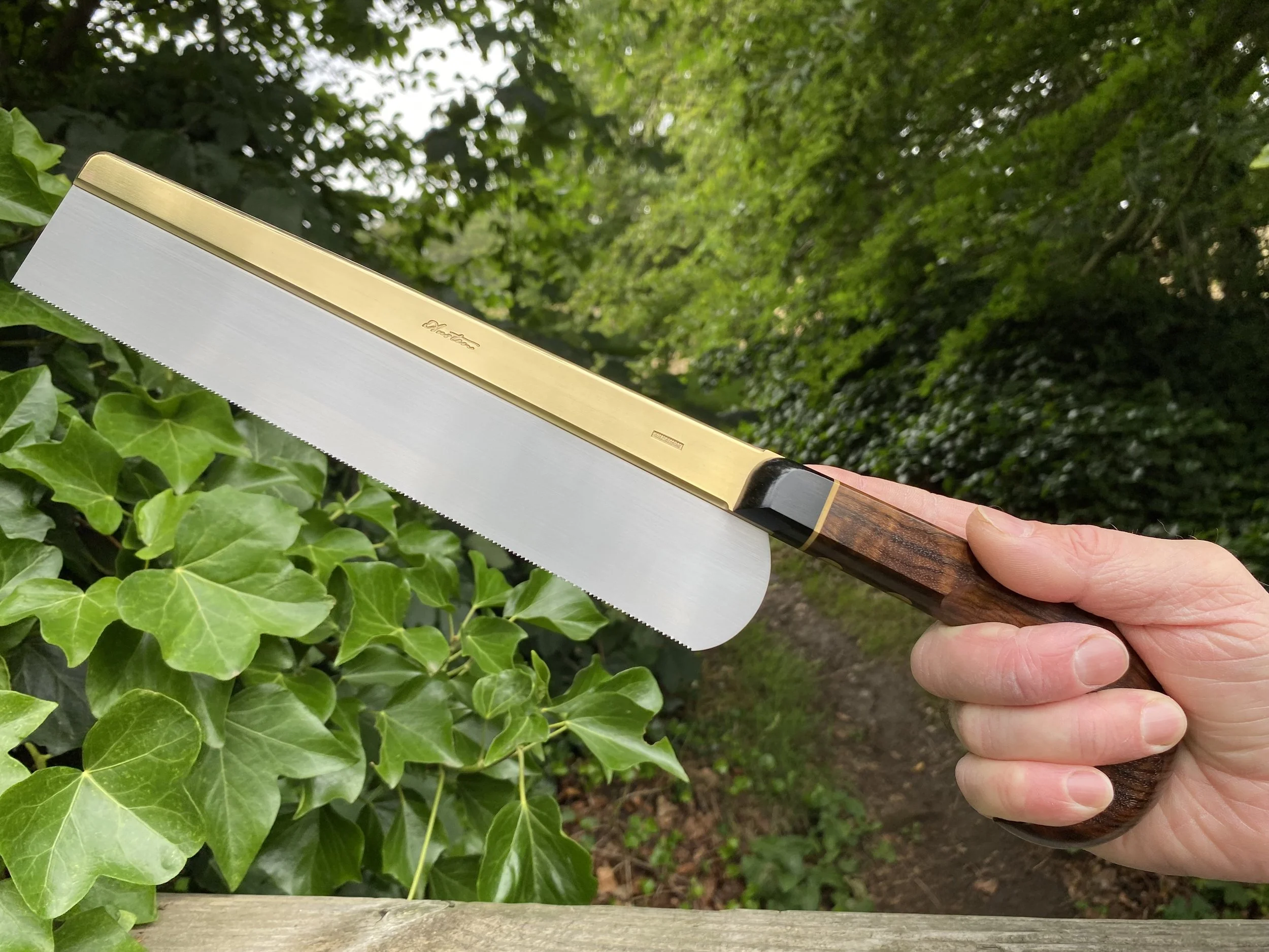 The Bennet 9 - Triple Wood - Turkish Walnut/Boxwood/Ebony Showing hand placement