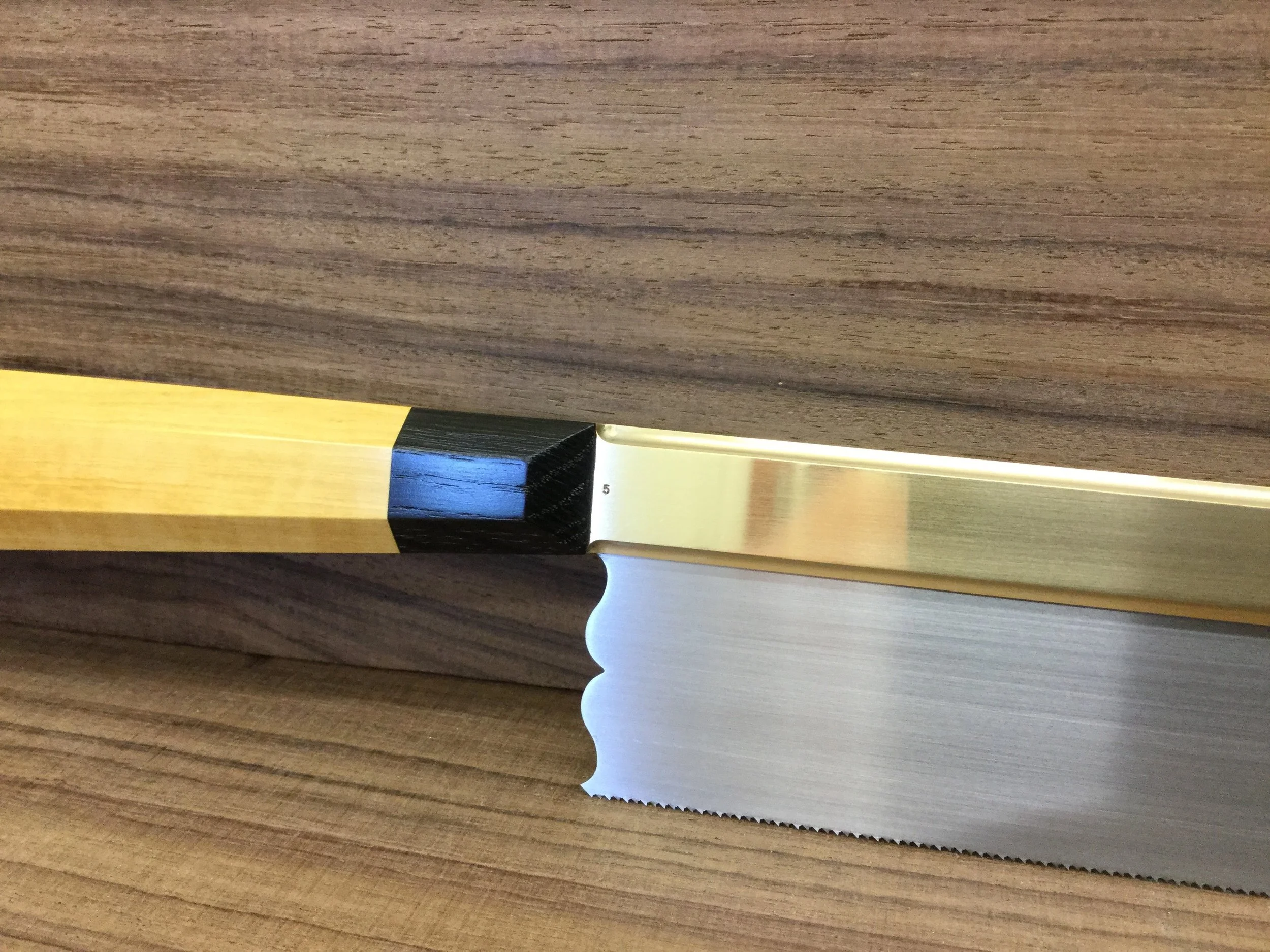 The 7 1/2" Archer Saw English Boxwood with Bog Oak Collar