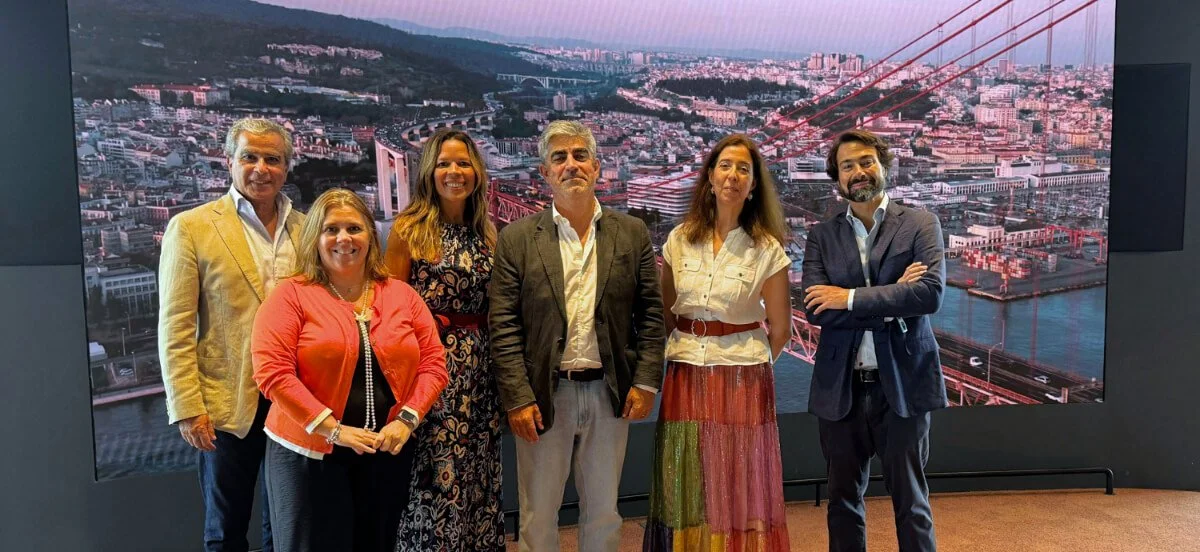 APCE prepara iniciativas para a rentrée