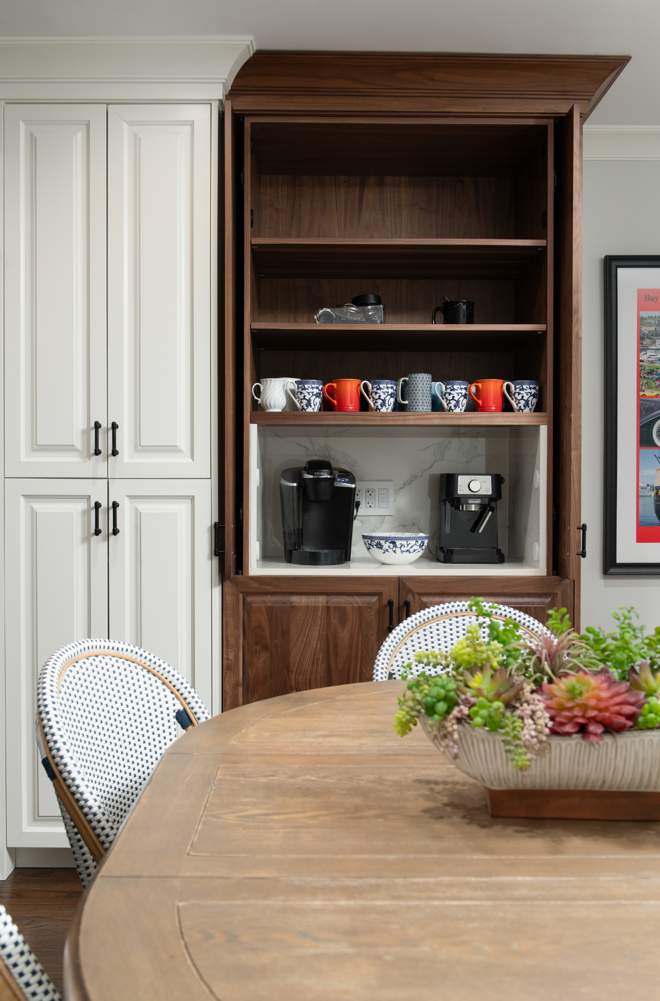 Sequoia - Coffee Bar 01.png
