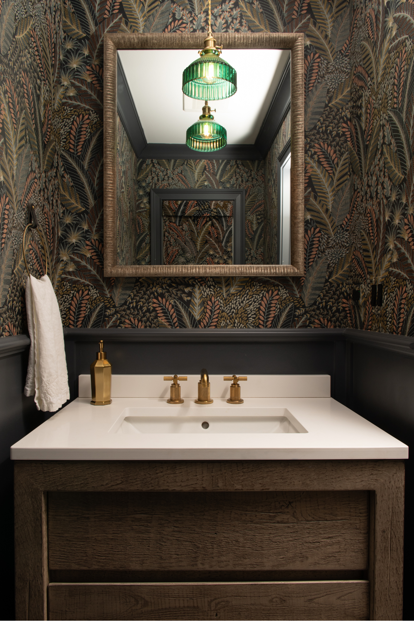 Sequoia - Powder Room.png