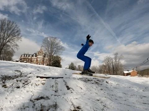 Rafa+Jump.jpeg