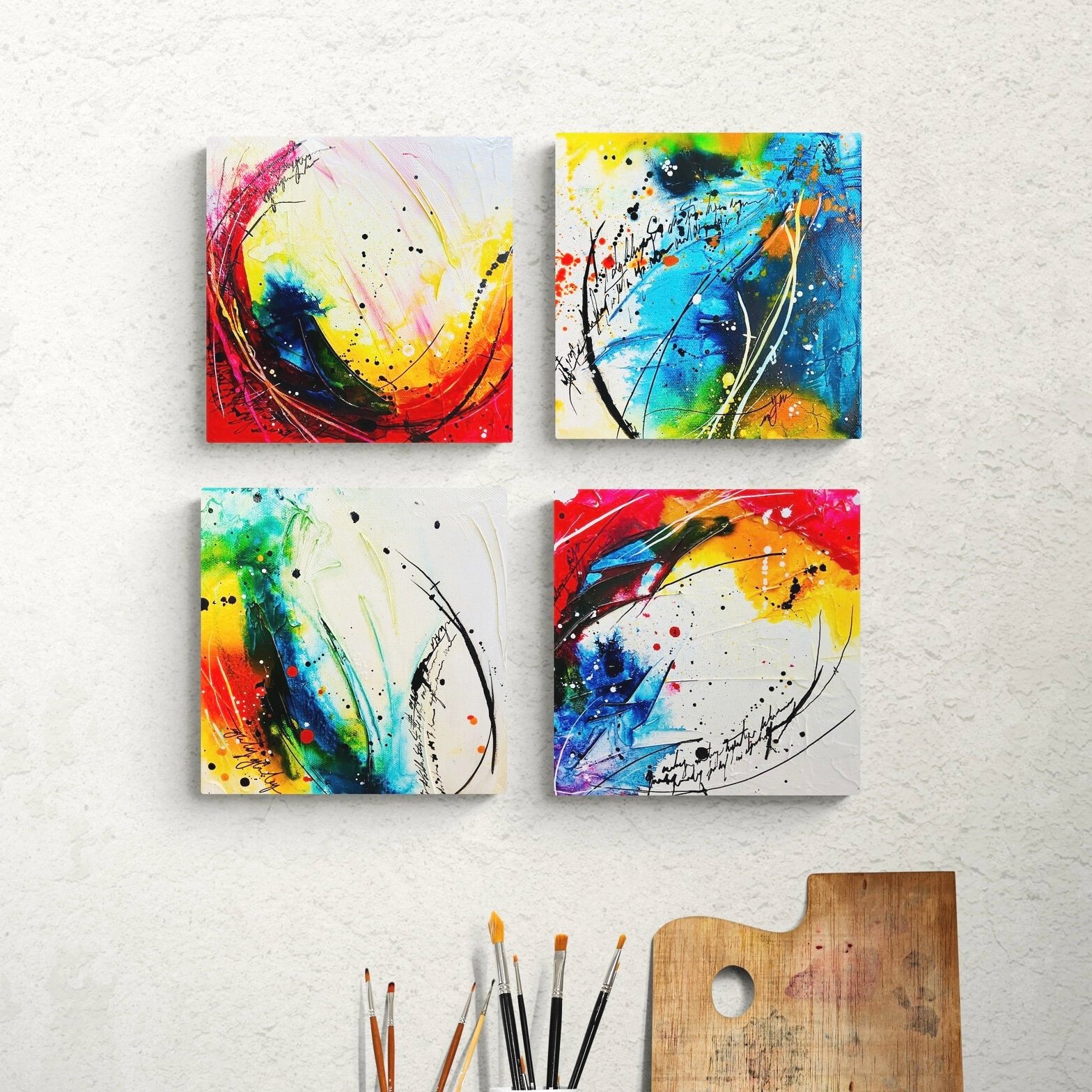 Artists_side_table_with_brushes_and_palette.jpg