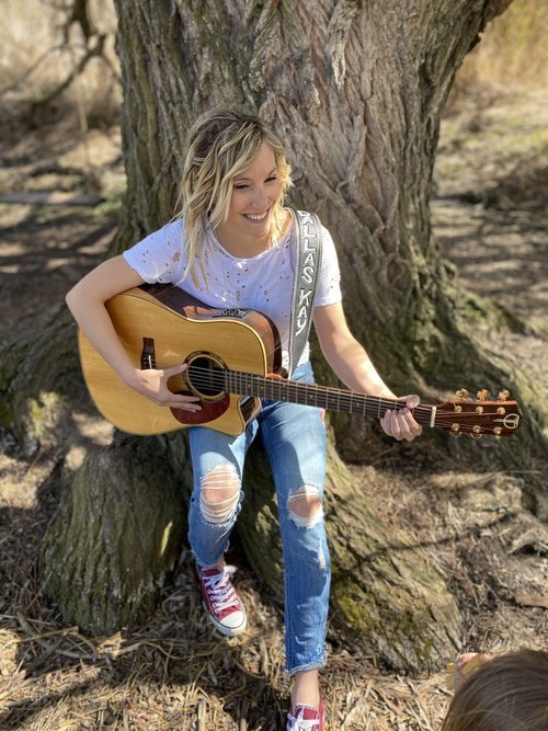 Dallas Kay | Fireside Dinner and Music Series @Arbor Crest