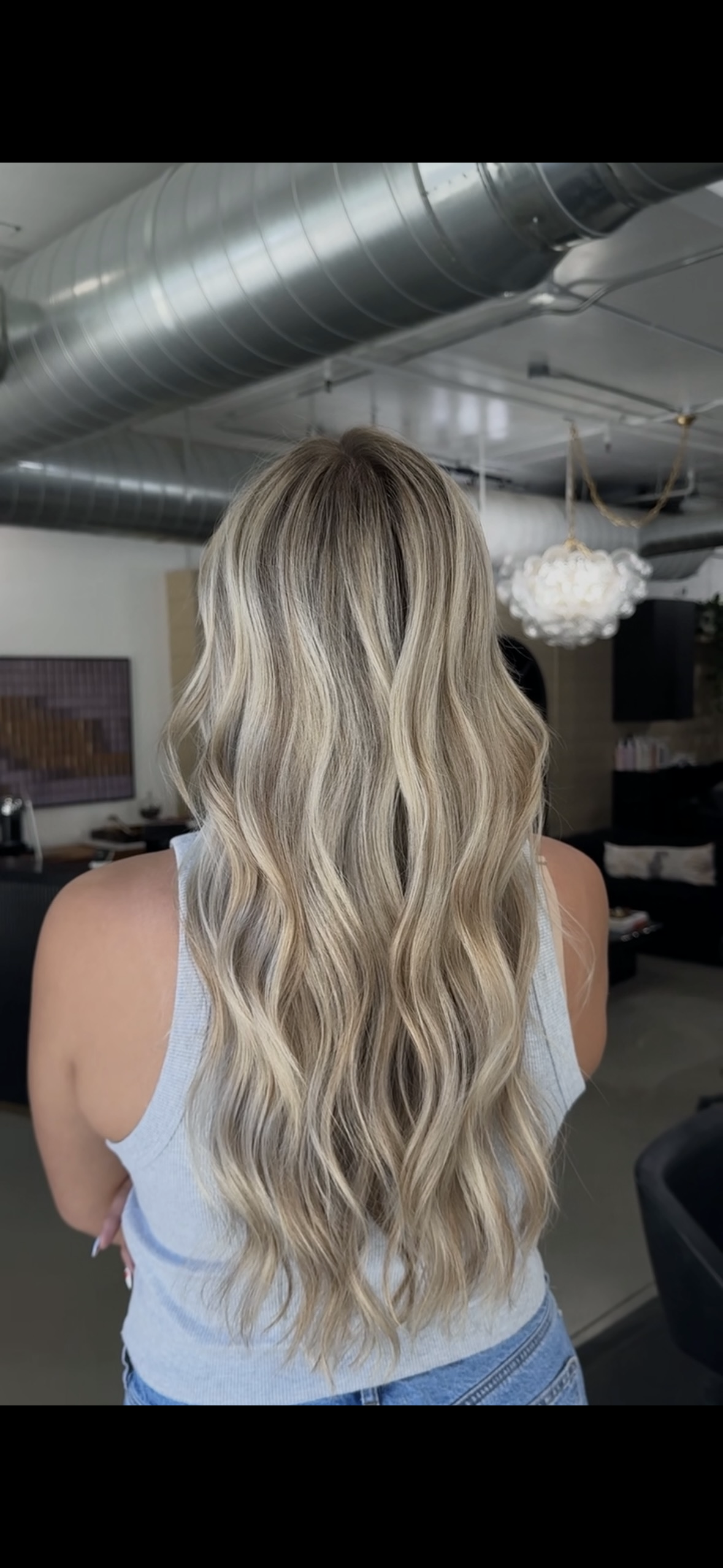Bella scala blondeing specialist 