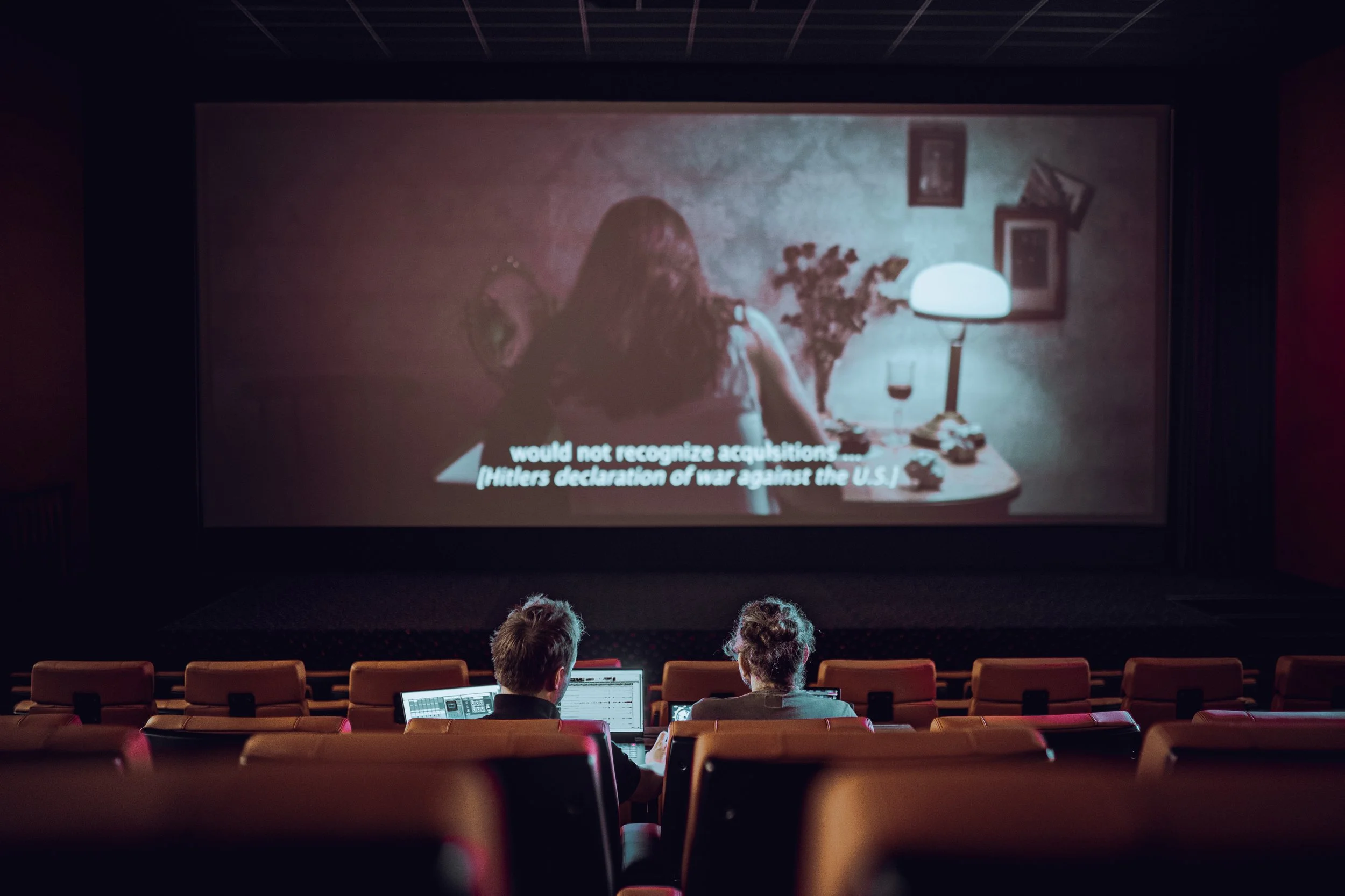 resoluteaudio_back_mid Distance.jpg