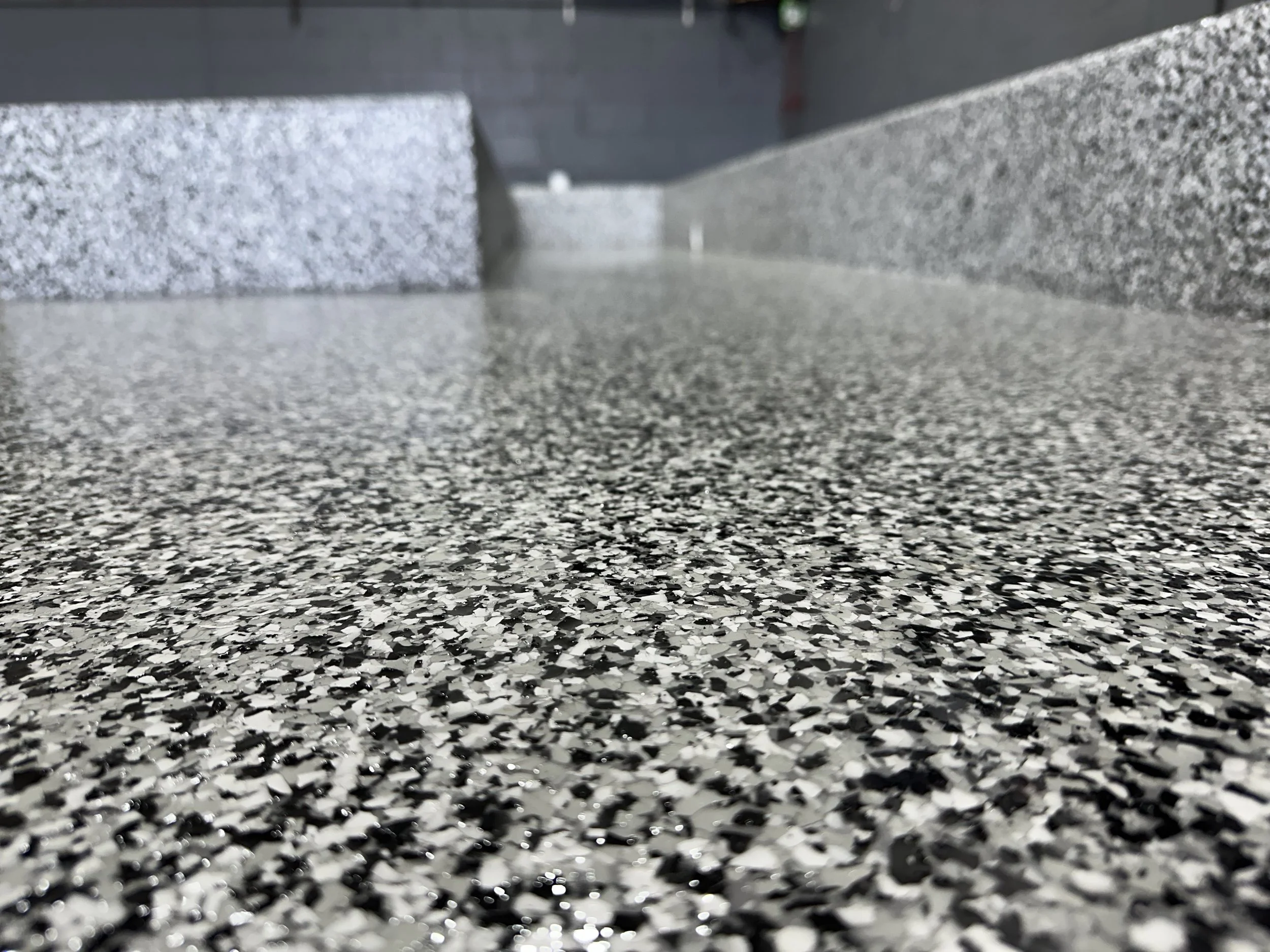 Autobody Polyaspartic Flake Floor Hauppauge, NY