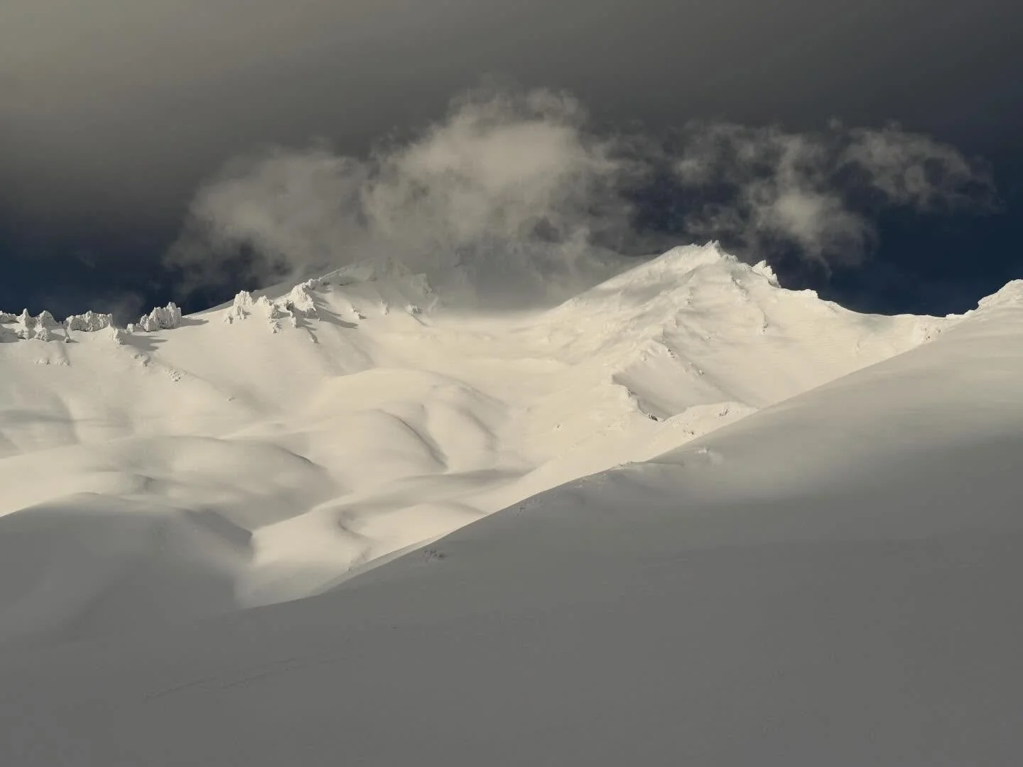 We just added over 3 feet of snow to our base and Mt. Shasta is looking amazing for winter ski touring and the upcoming climbing season. 
Our 2026 season launches this weekend with our first AIARE Level I+ led by Rich Meyer. We should see great condi