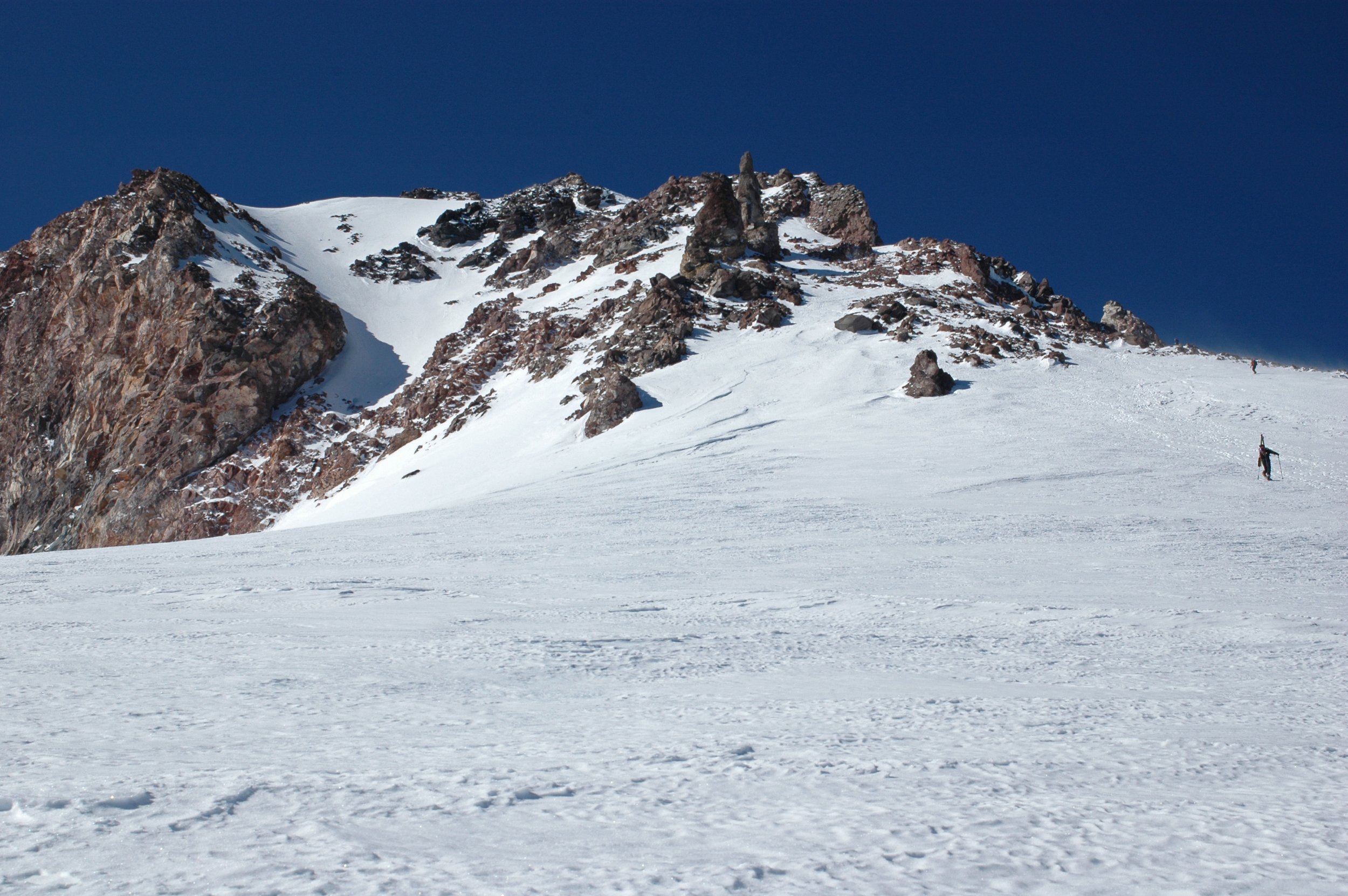 View to the summit of mt shasta as seen from the north side