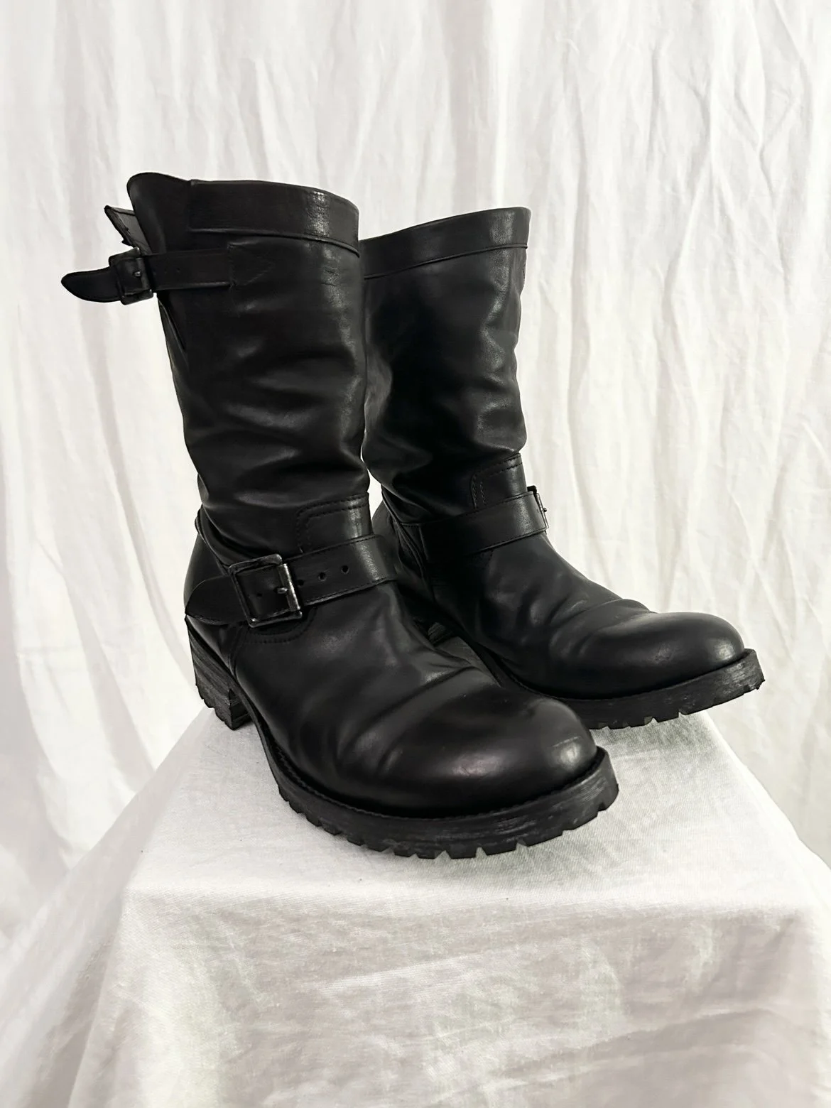 靴 BACKLASH suede leather engineer boots Isamu Katayama Backlash Suede Norwegian Engineer Boots — Solekeeper