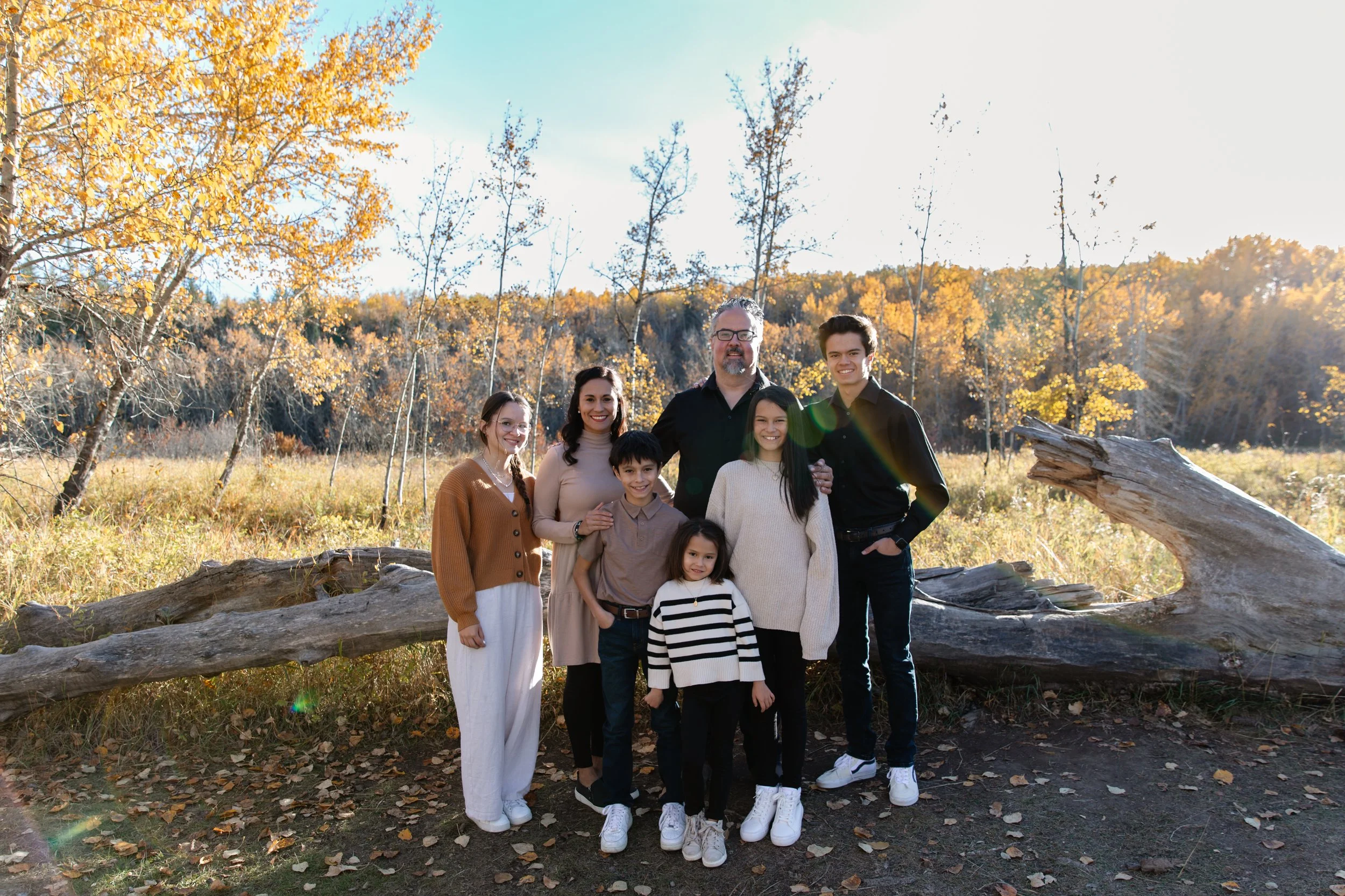 20241012_SaneshFamily2-2.jpg