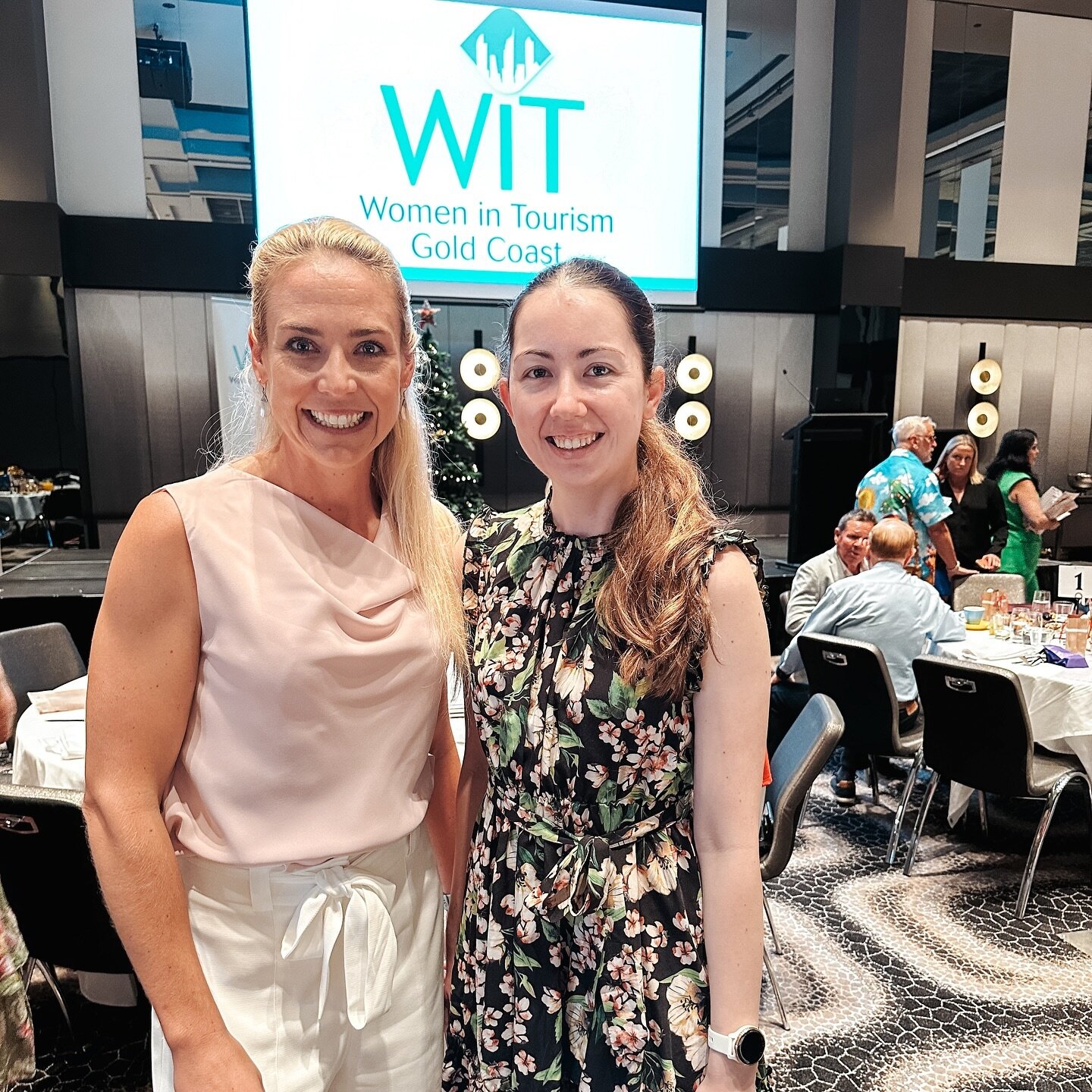 Big thank you to @womenintourismgc for a fantastic Christmas networking breakfast 🎄 I absolutely loved the key message of &lsquo;Be the Change&rsquo; - just what&rsquo;s needed as i&rsquo;m embarking on my new biz adventure ✨

#goldcoastsmallbusines