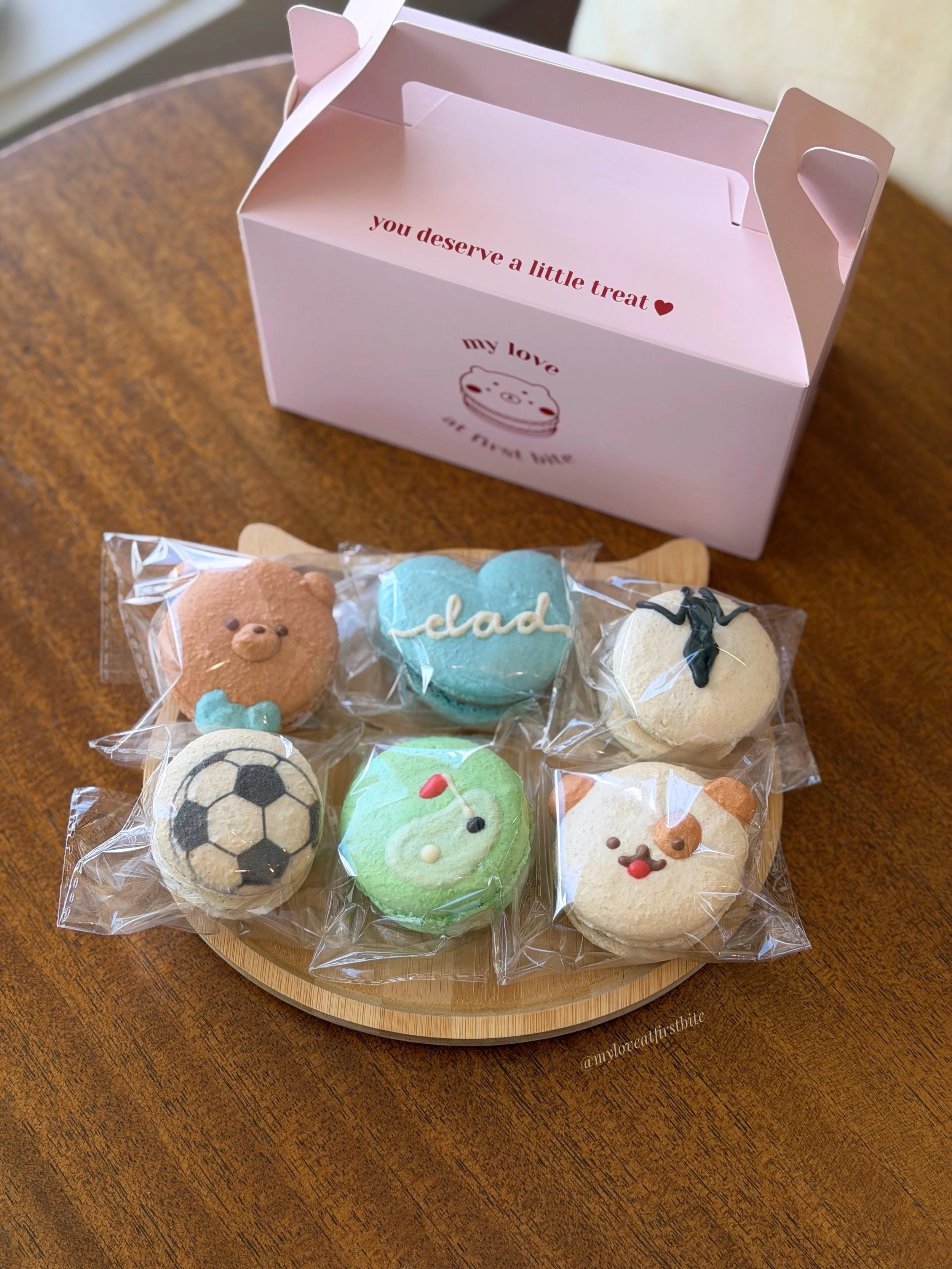 Fathers Day Macaron Set (6 pieces)
