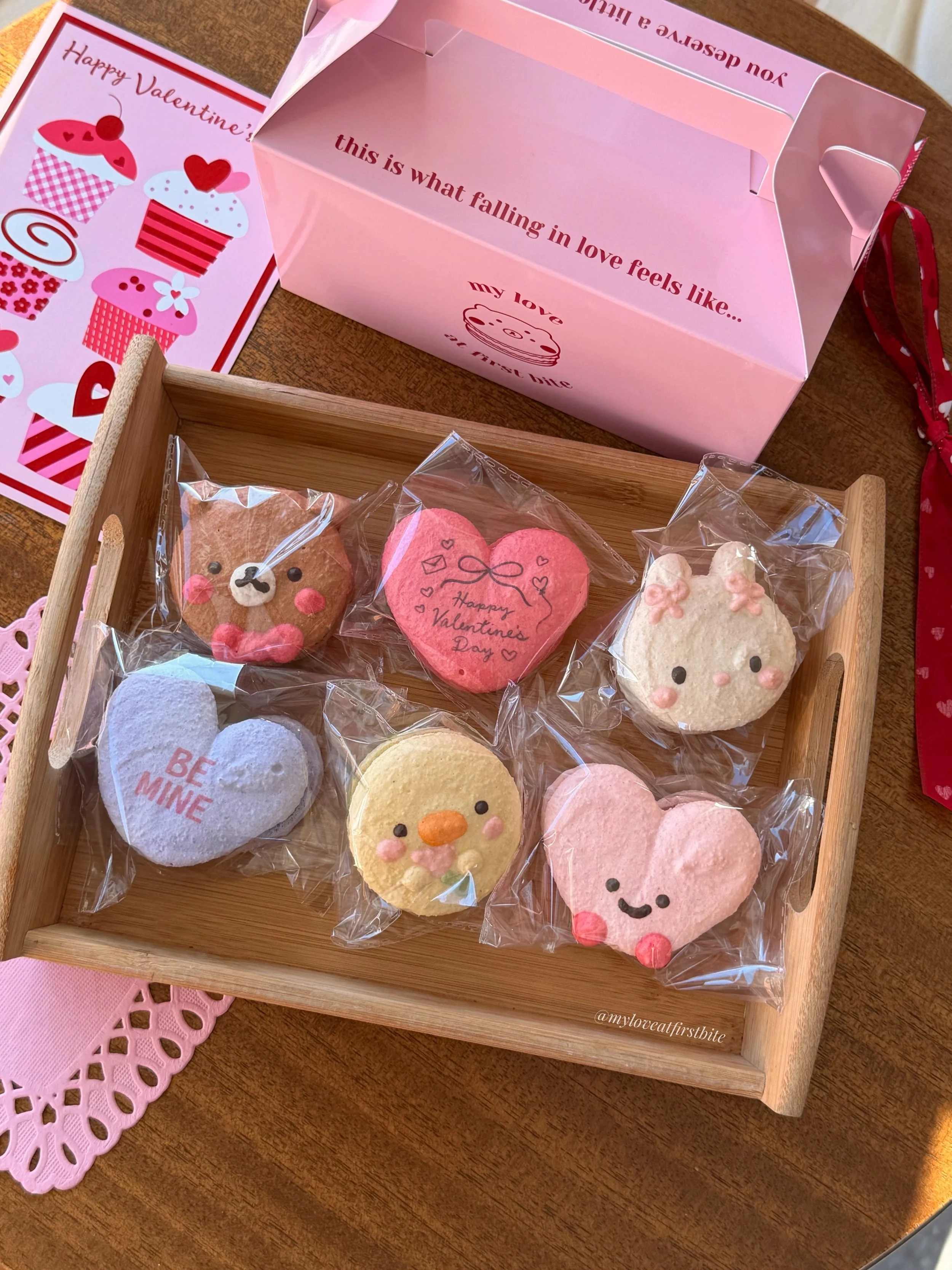 Valentine's Day Macaron Set (6 pieces)