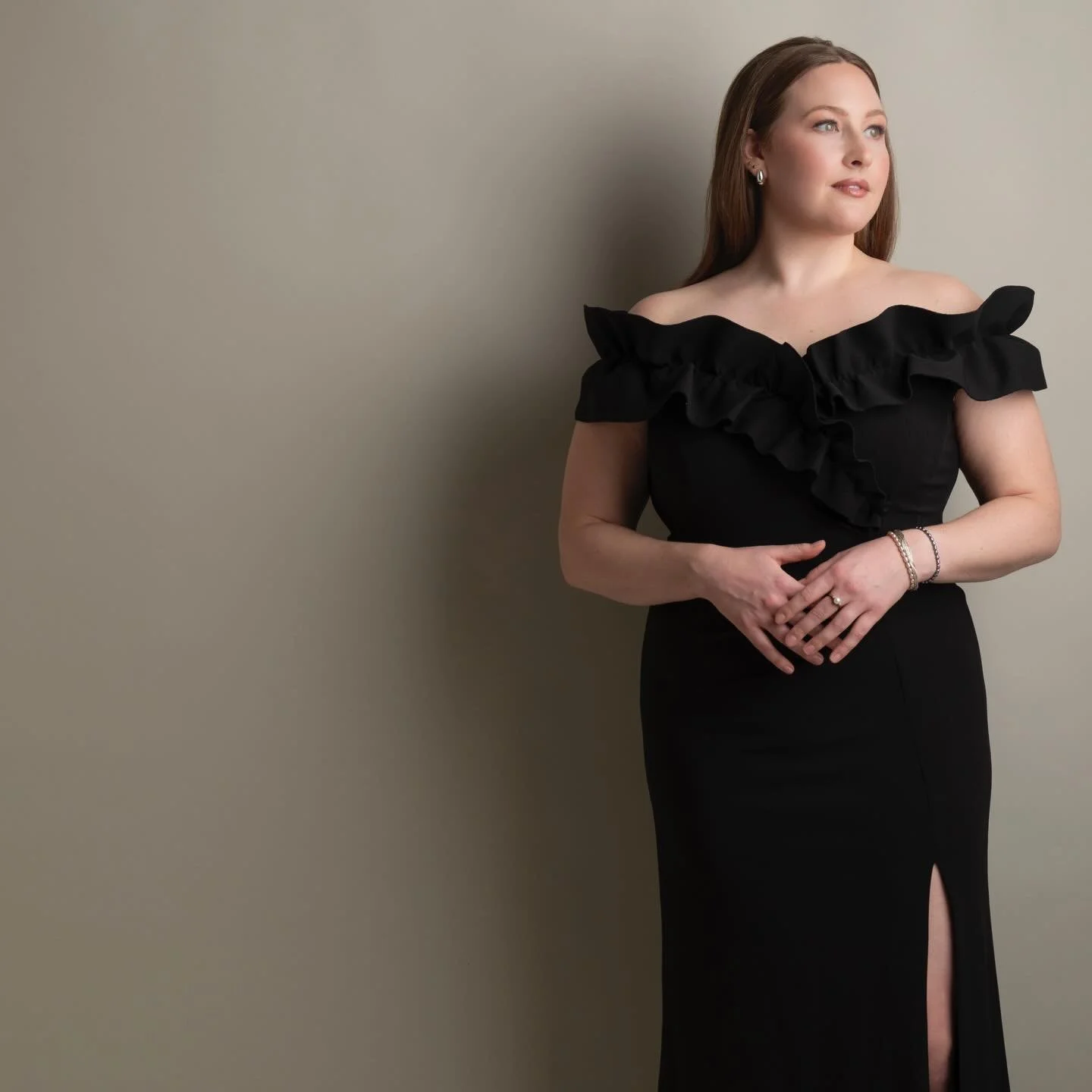 FLORIA TOSCA &hellip; LOADING!!! 🙏🏻🗡️❤️

Dream role. Dream cast. Dream team. 
I don&rsquo;t know what to say except thank you to @wolftrapopera for welcoming me home and trusting me with my favorite opera heroine. 

August 7 at the Filene Center. 