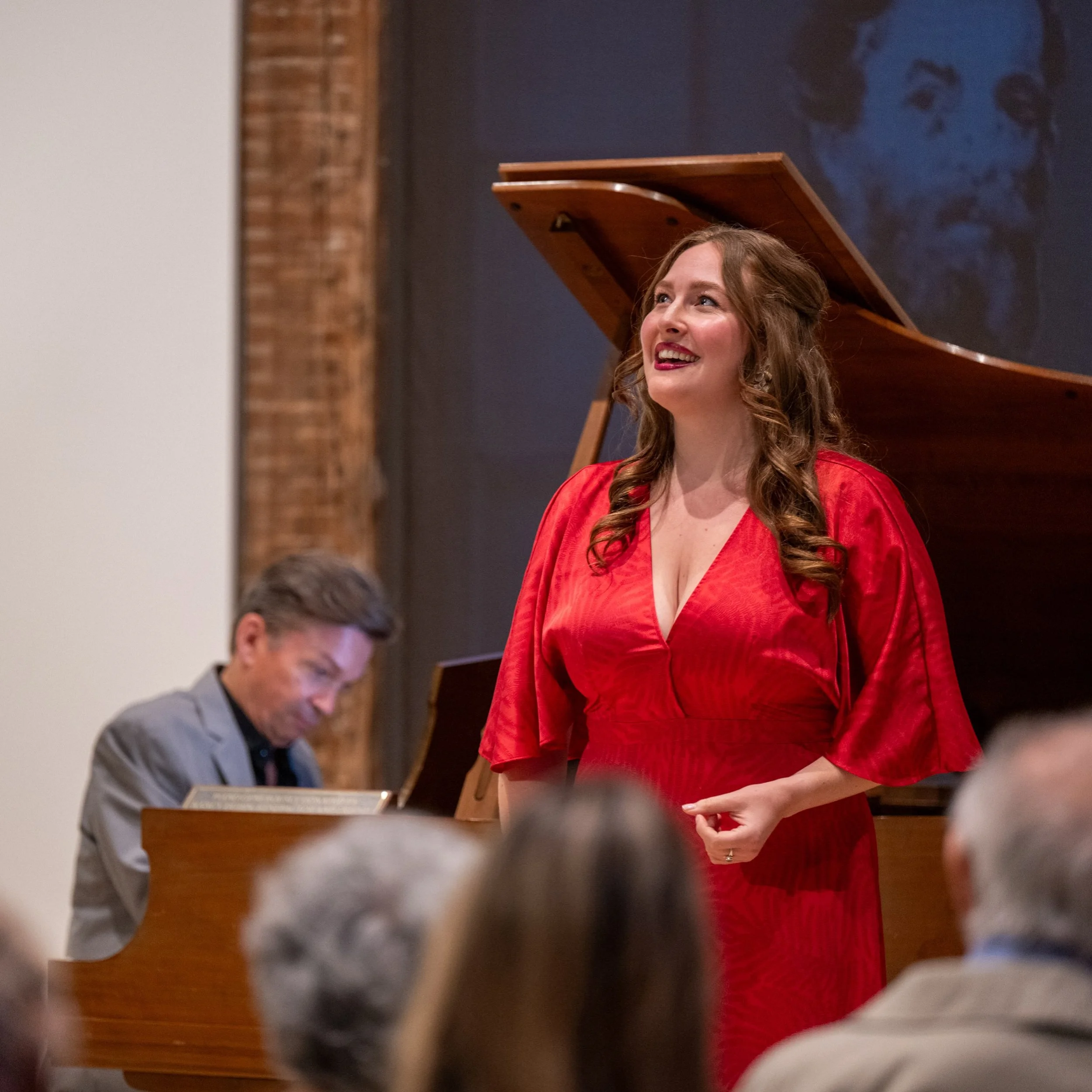 And sometimes you have contracts that make your heart sing! 
🎶🦋⭐️&hearts;️🥹

Last week with the @sagharborsongfestival and the incomparable and extraordinary @twetenbob.✨

Bob was one of the first &ldquo;industry people&rdquo; I met long ago in Sa