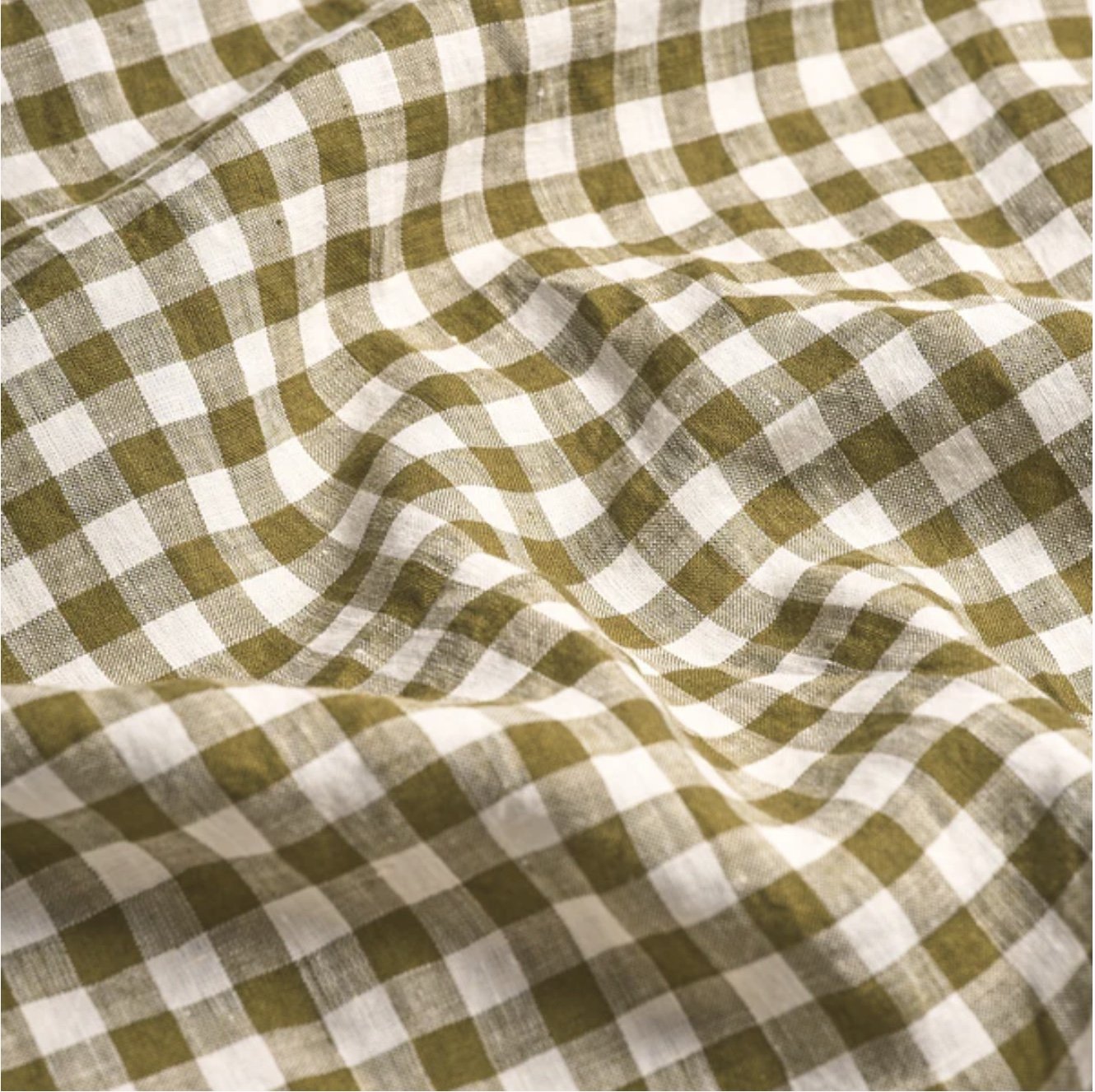 Piglet in Bed Gingham duvet cover