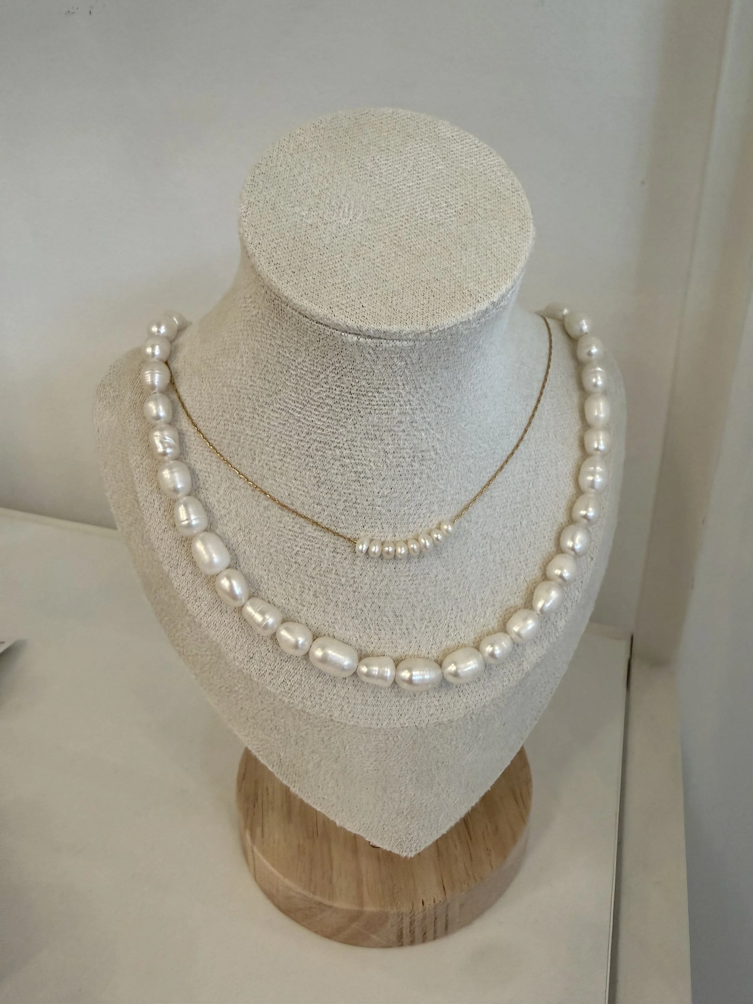 Grace Pearl Choker Necklace : Cali Pearls Choker Necklace.jpg