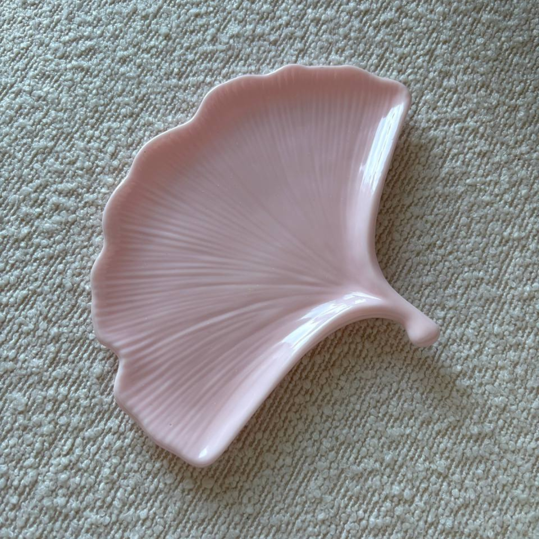 Ginkgo Jewellery Tray_Pink 2.png