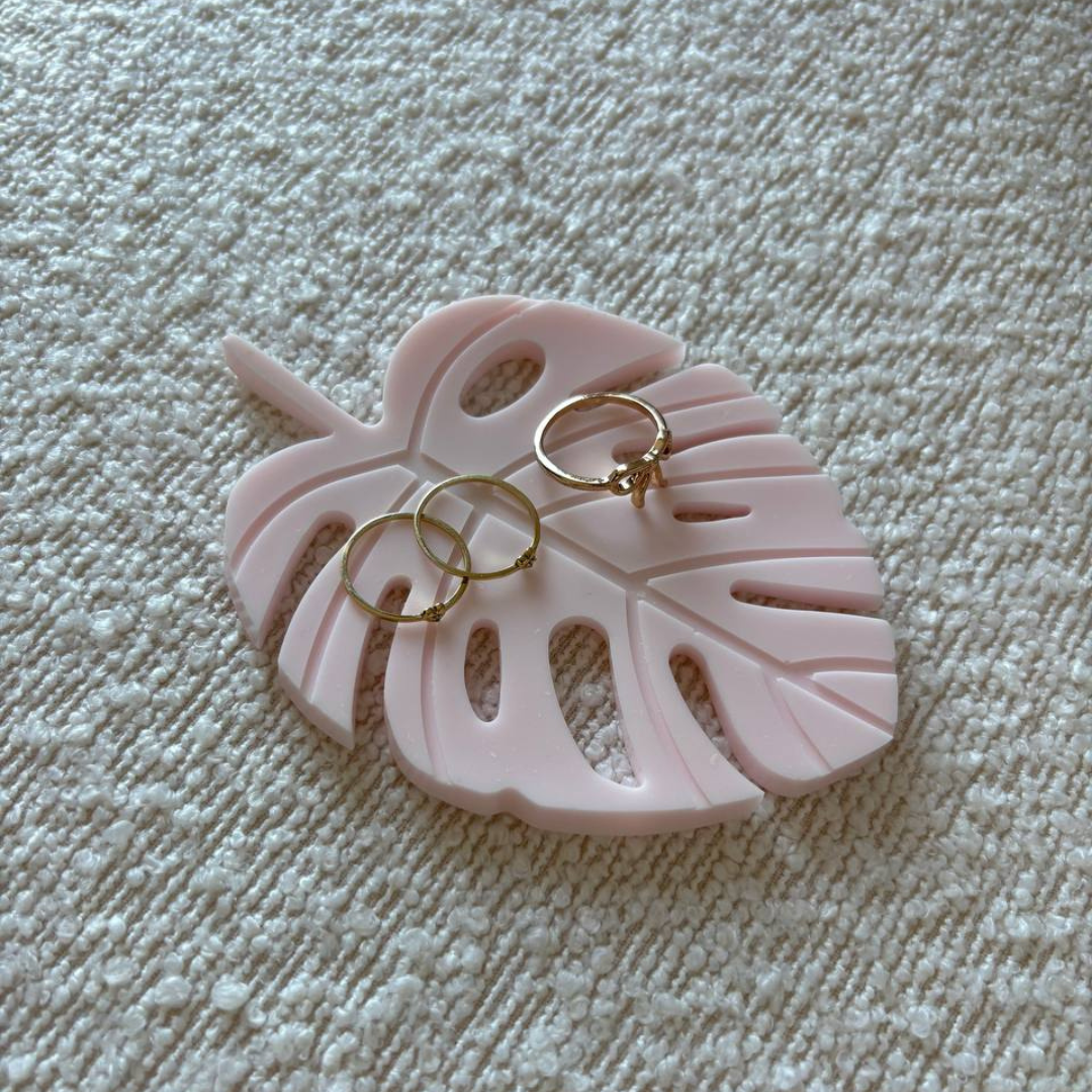 Monstera Jewellery Tray_Pink.png