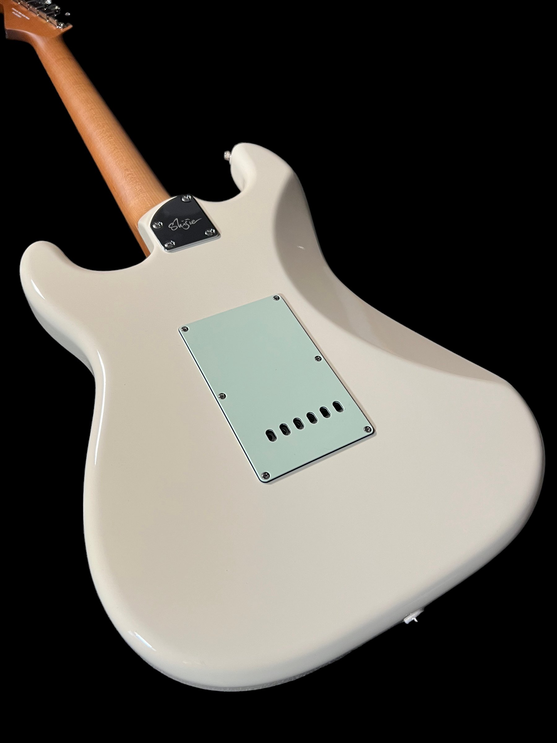 Shijie Guitars - 2023 STE Pro Nitro White 5.JPG